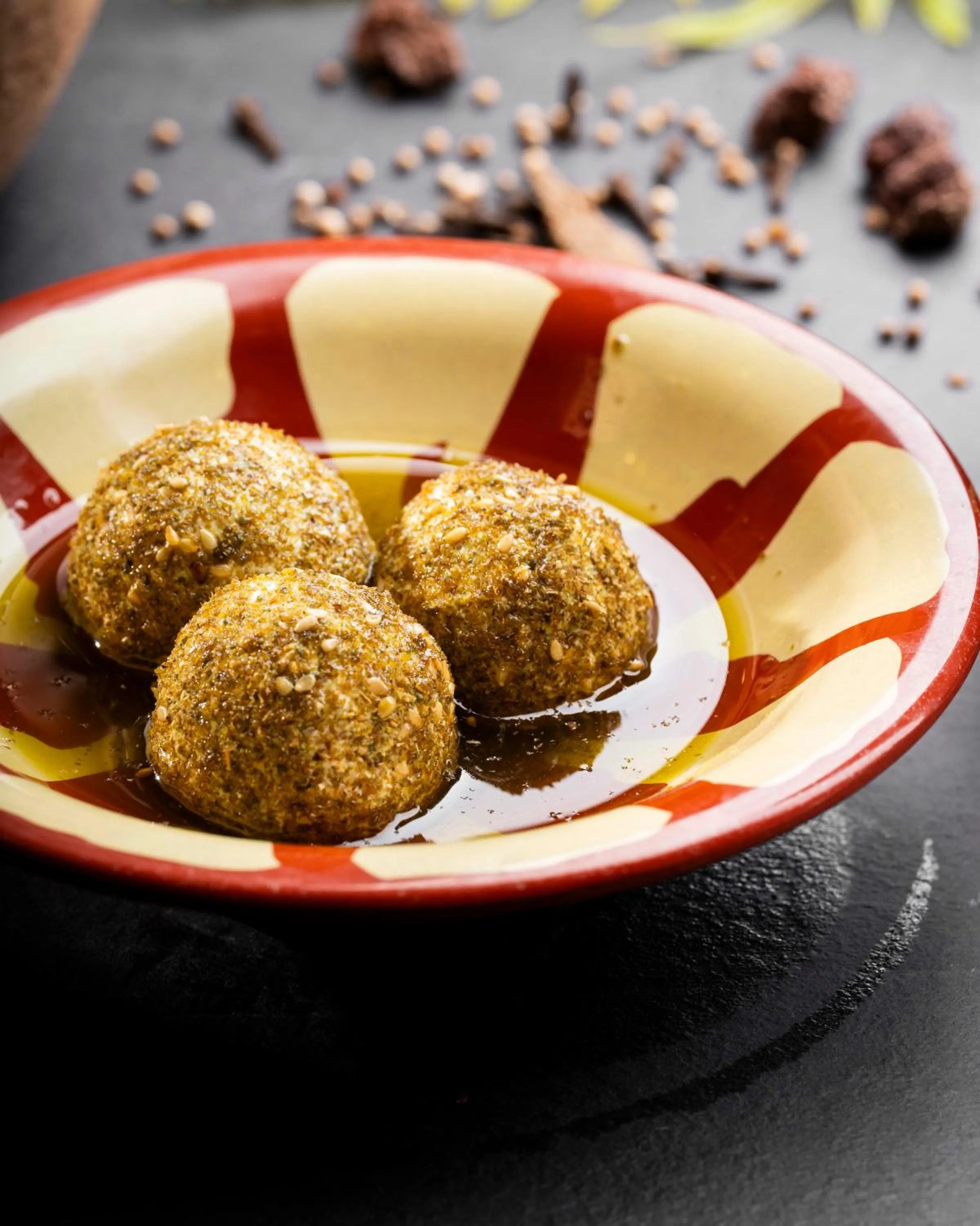 Restaurant/places to eat in Lacosta Hotel