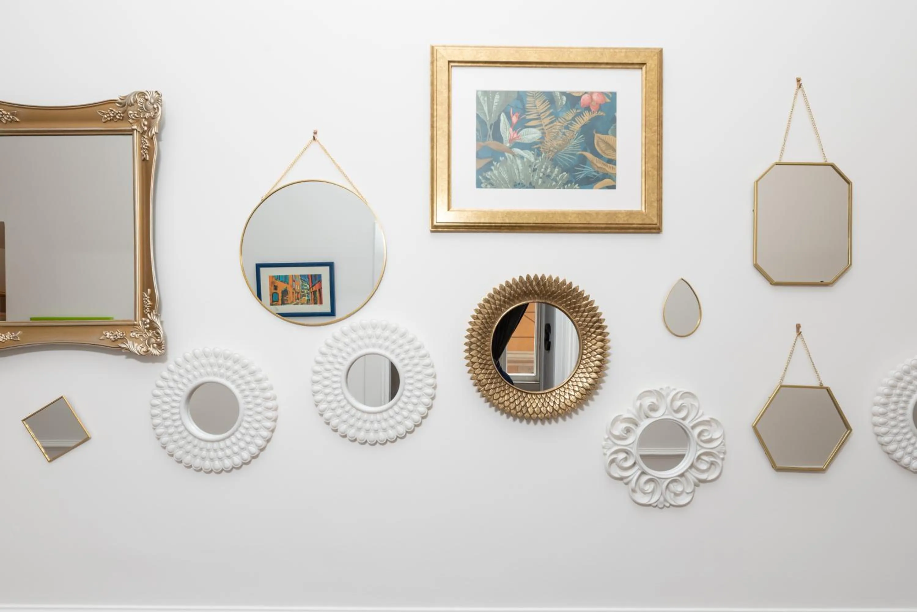 Decorative detail in Maison Vantaggio