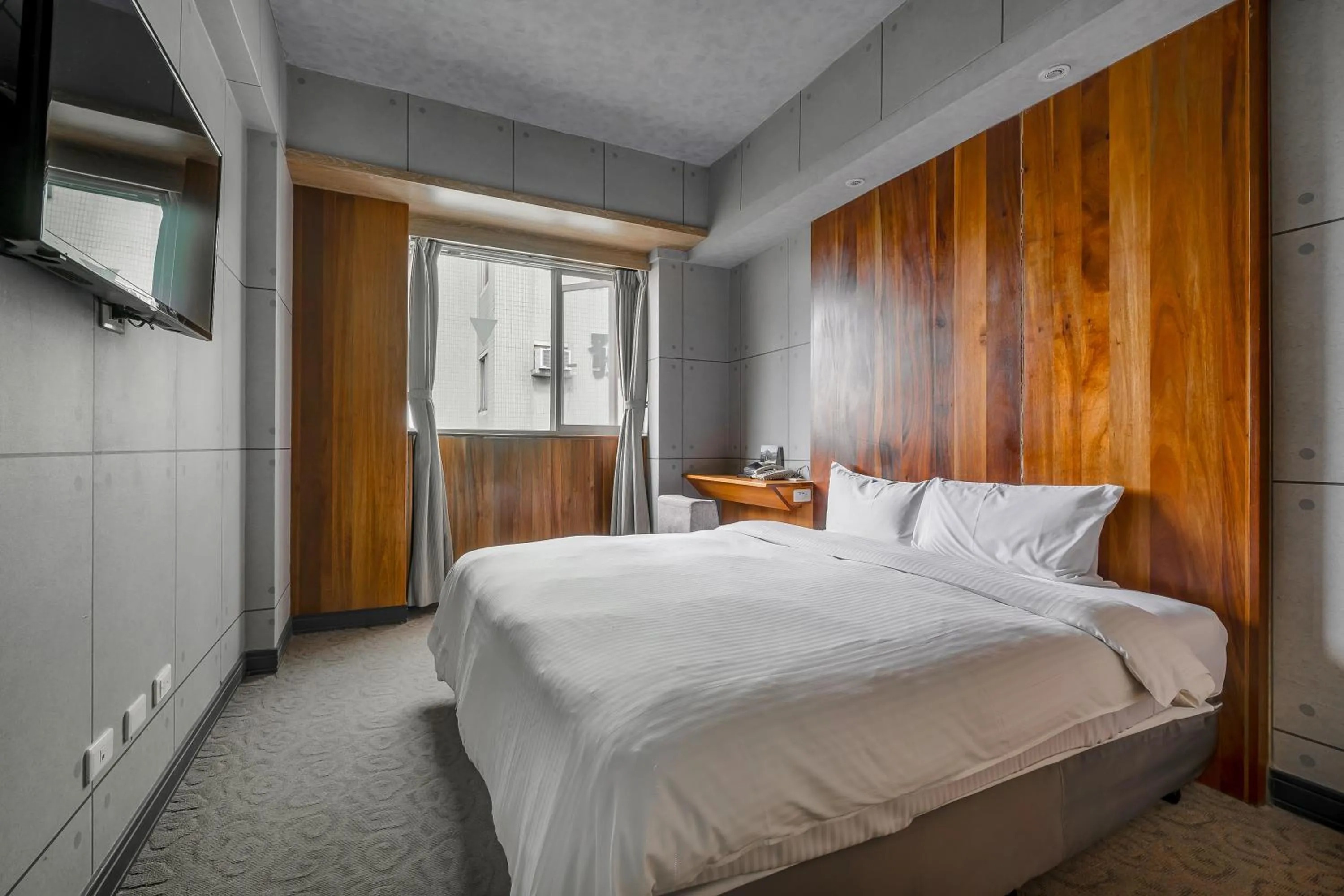 Bed in CHECK inn Express Taichung Fengchia