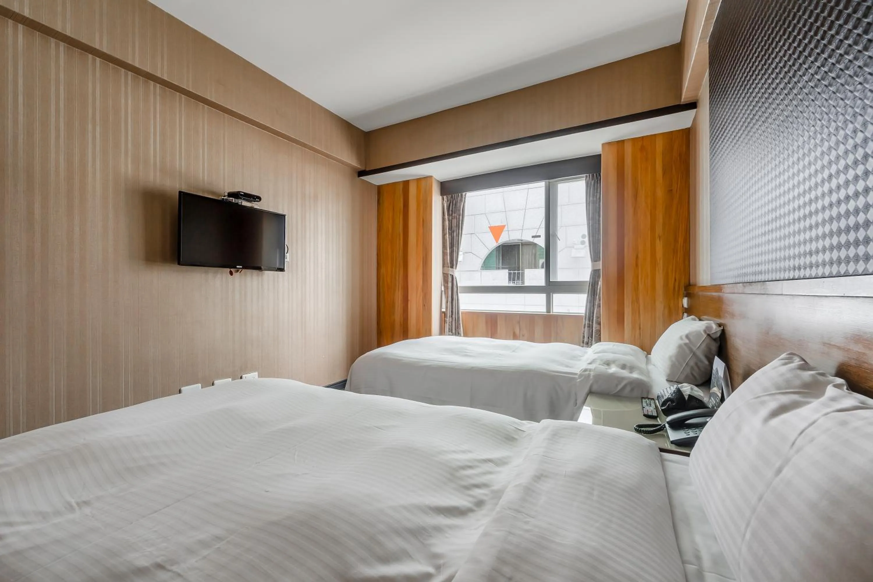 Bed in CHECK inn Express Taichung Fengchia