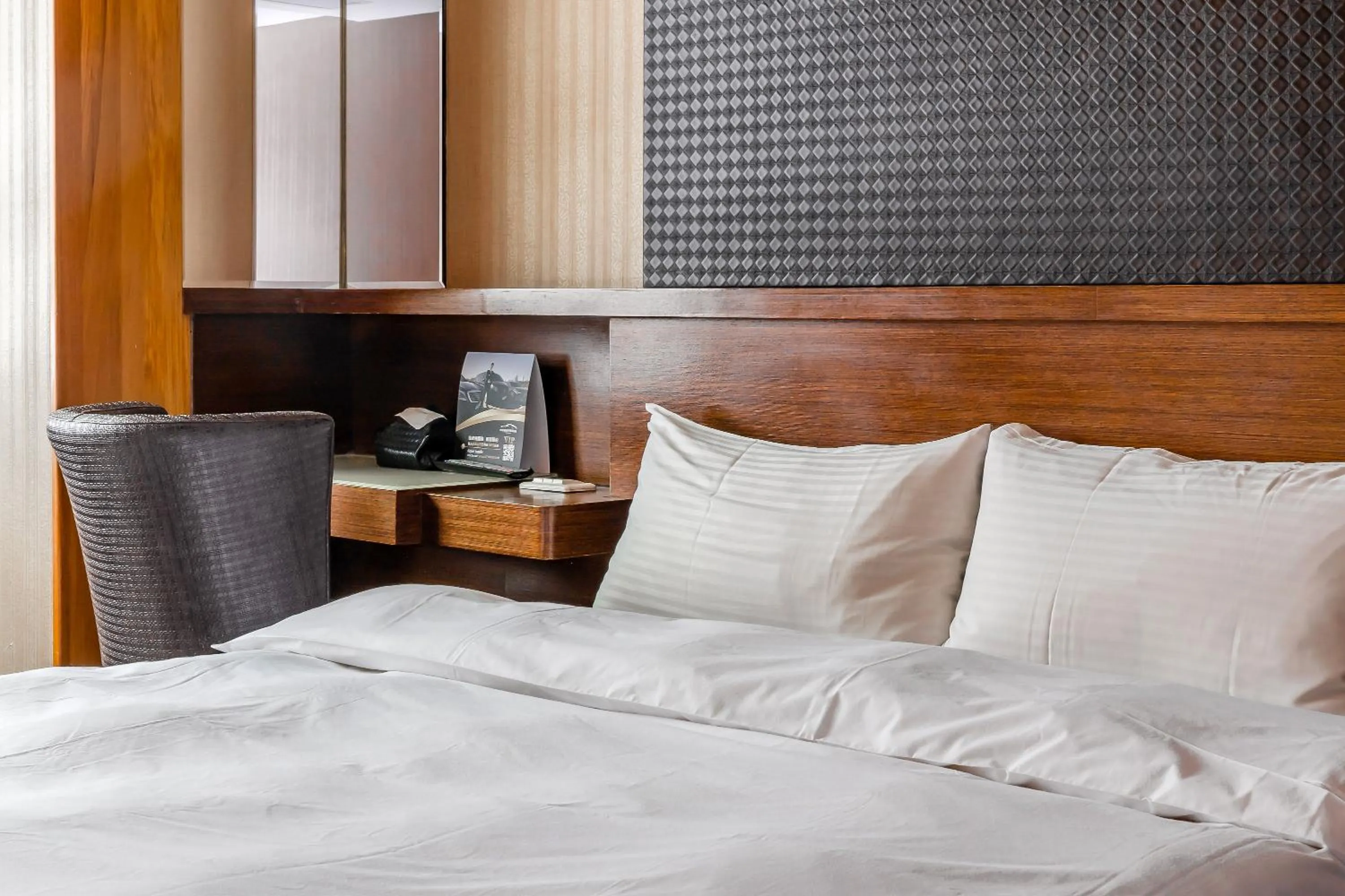 Bed in CHECK inn Express Taichung Fengchia