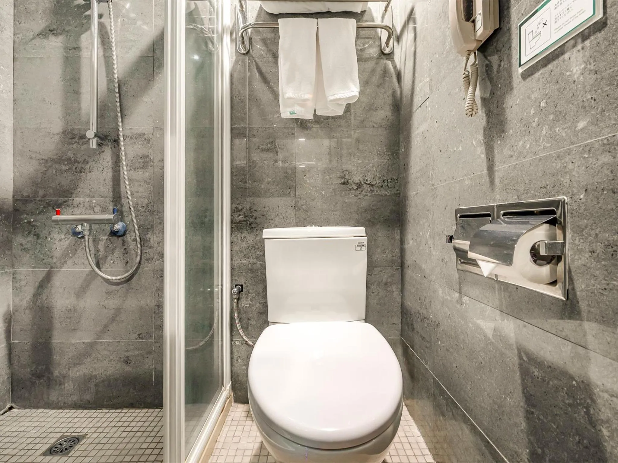 Bathroom in CHECK inn Express Taichung Fengchia