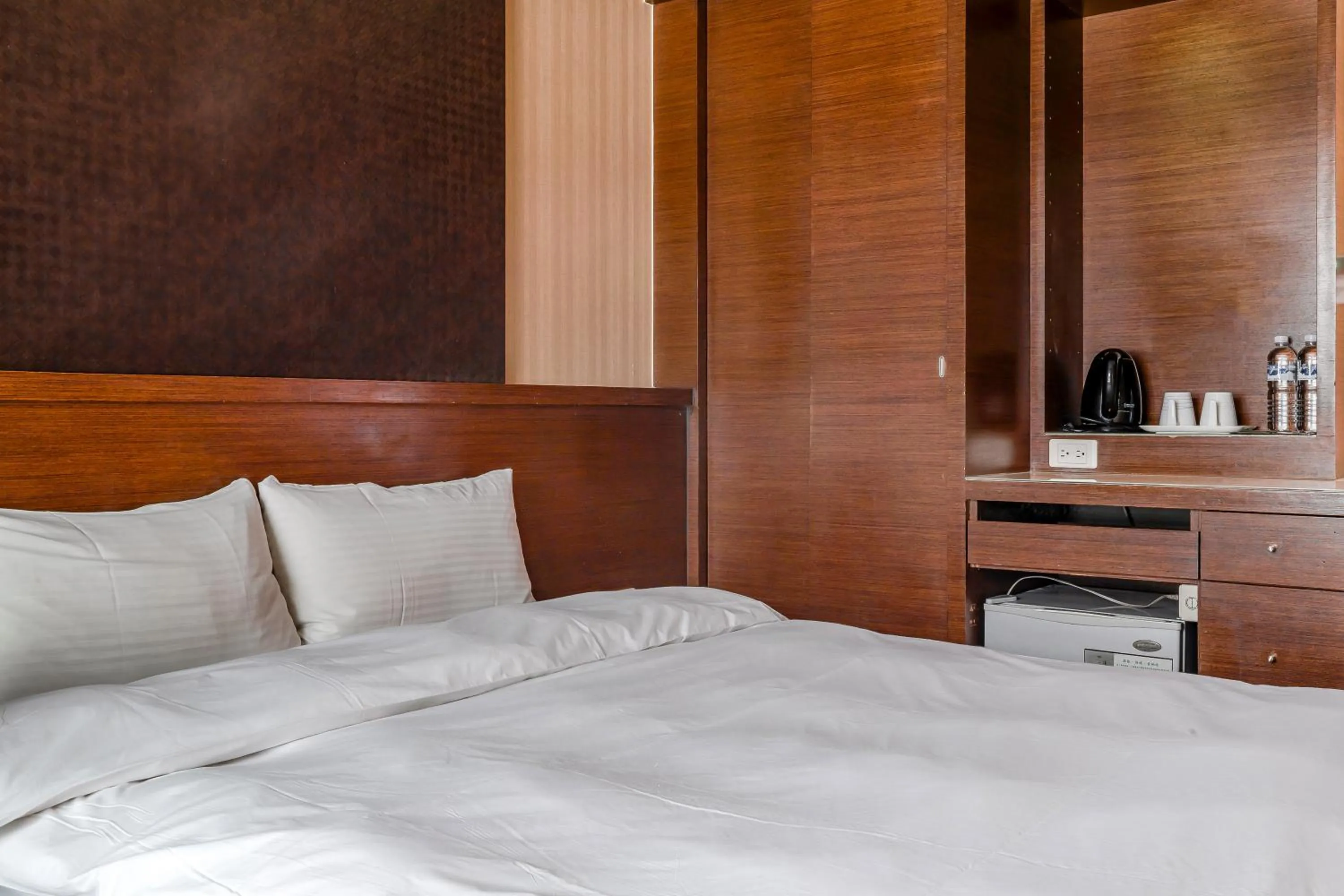 Bed in CHECK inn Express Taichung Fengchia