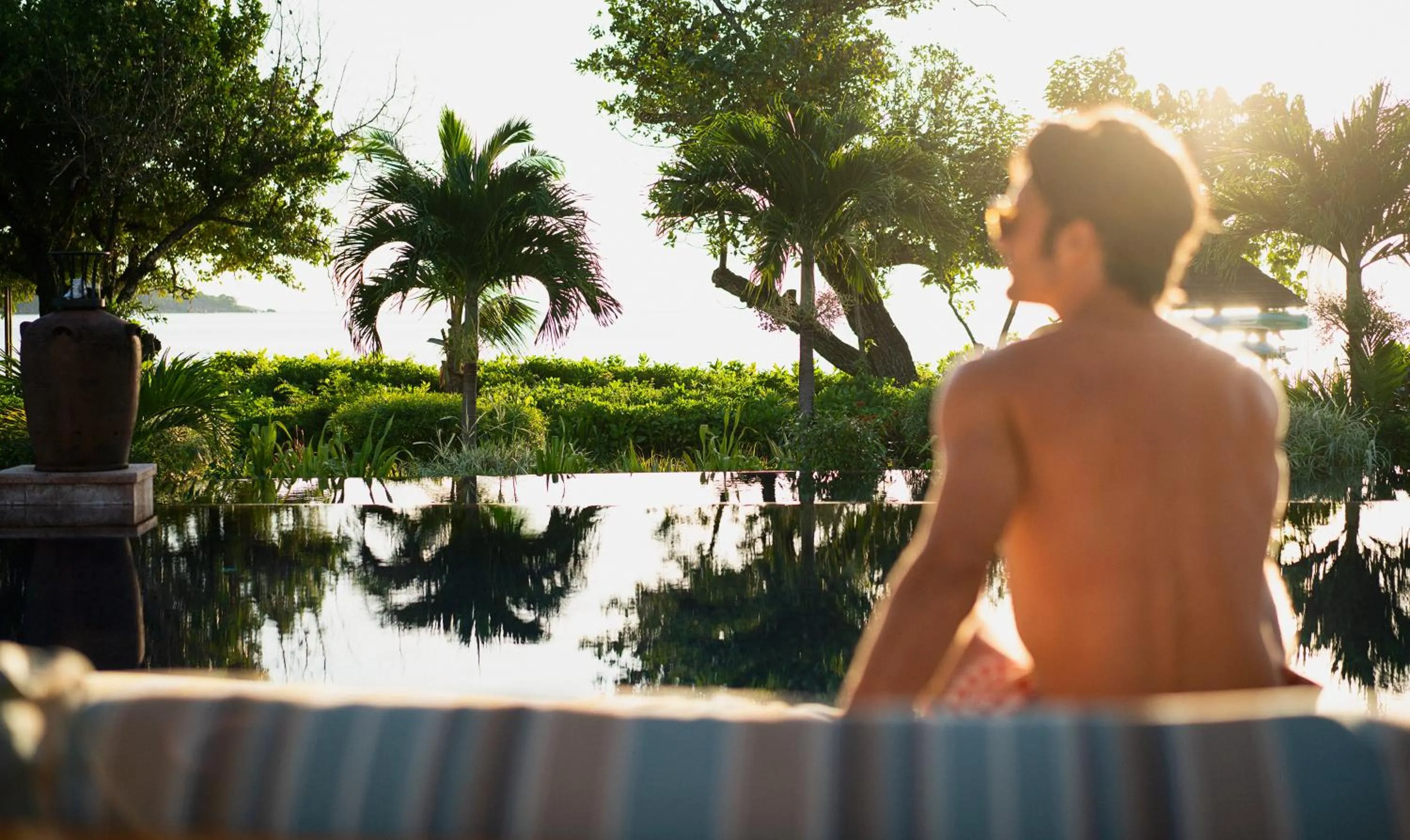 Swimming pool in Raffles Seychelles