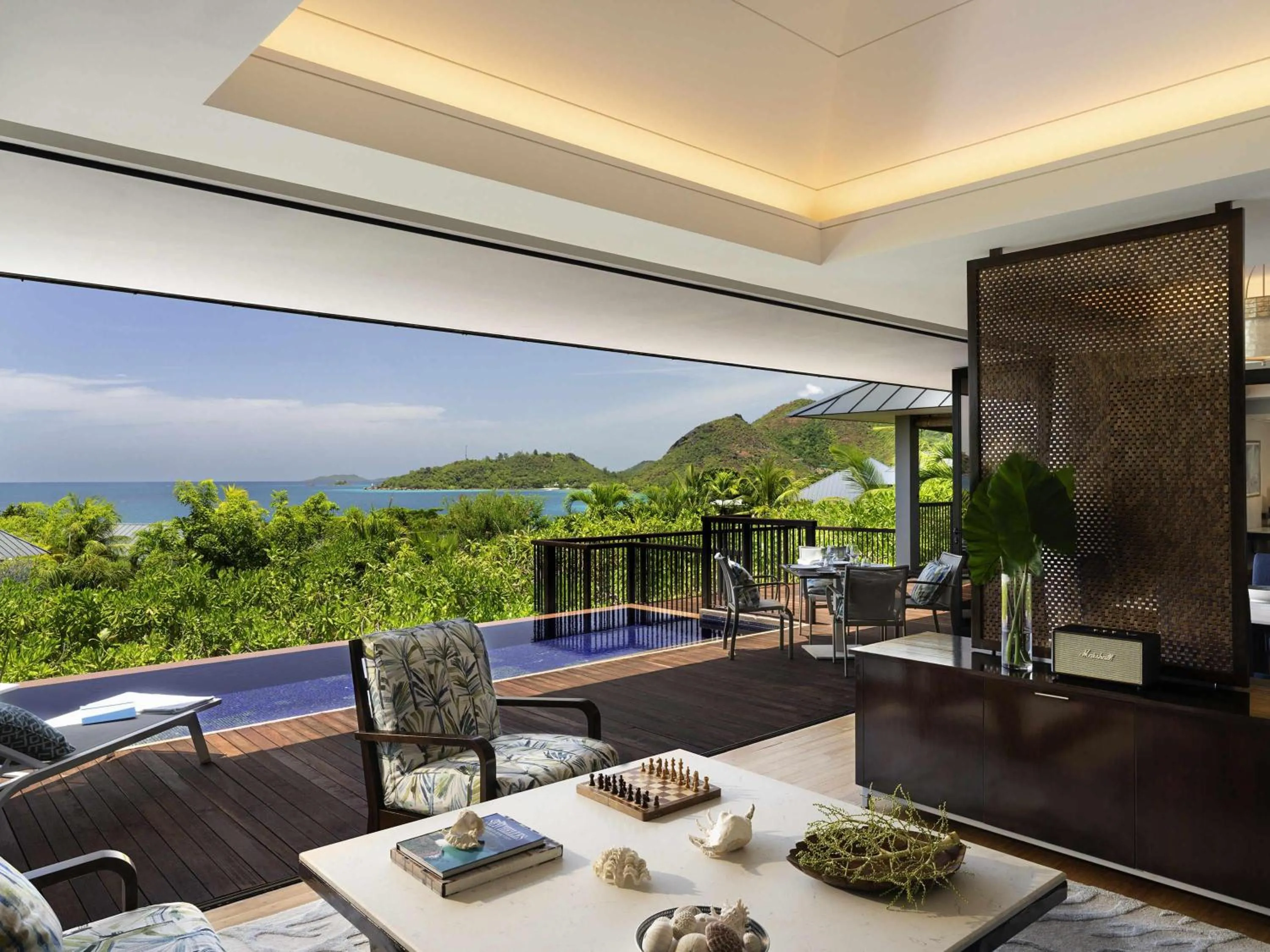 Bedroom in Raffles Seychelles