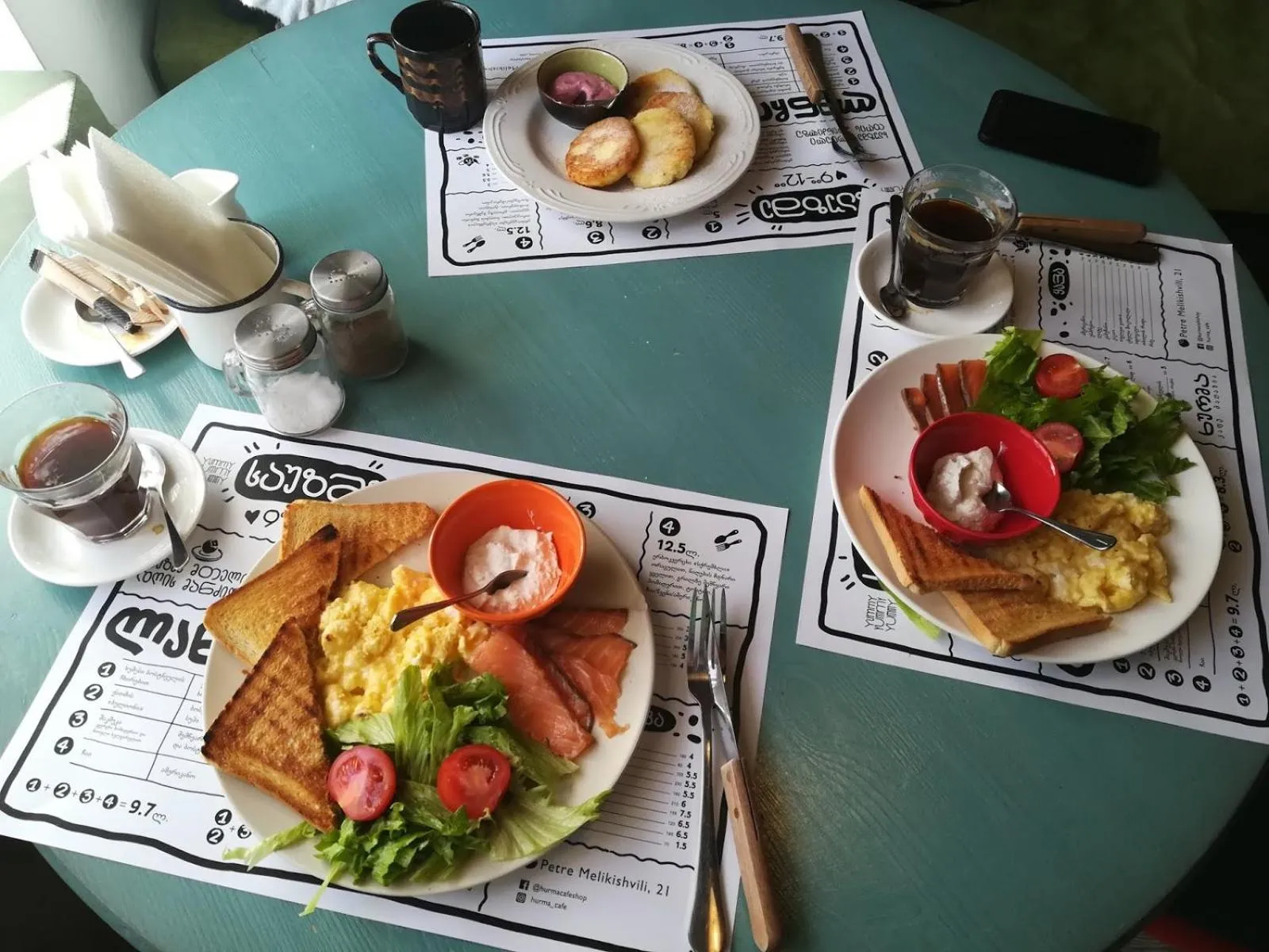 Breakfast in Happy Stay Hotel