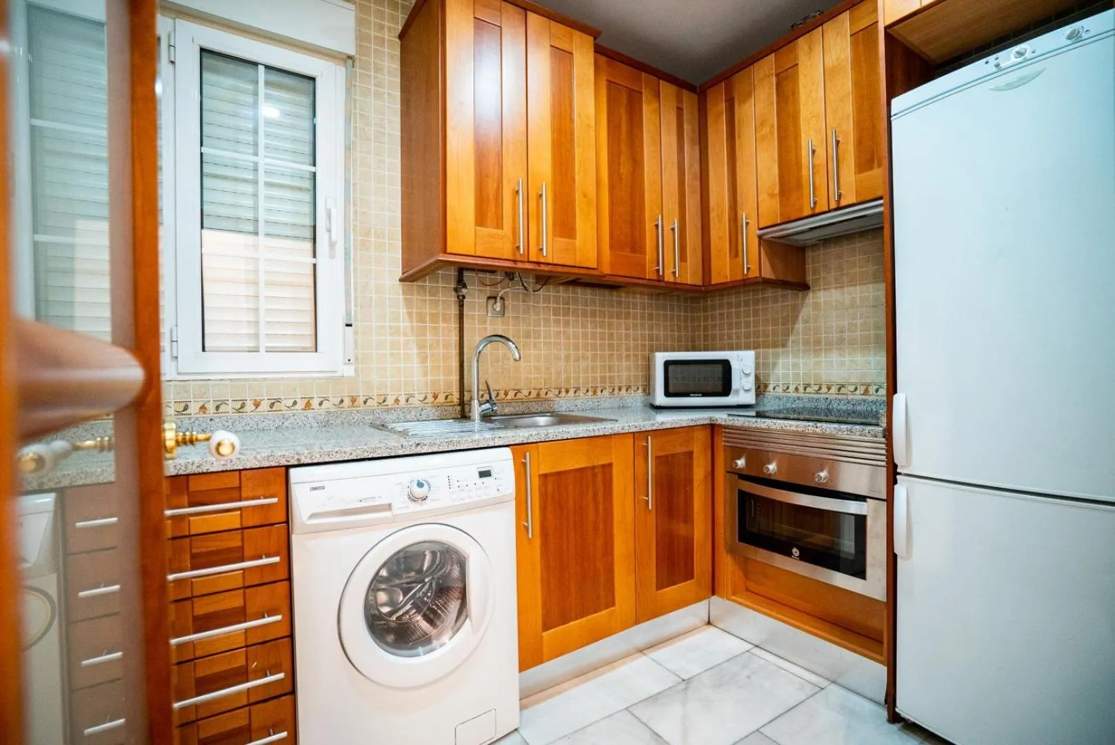 kitchen in Smartr Madrid La Latina