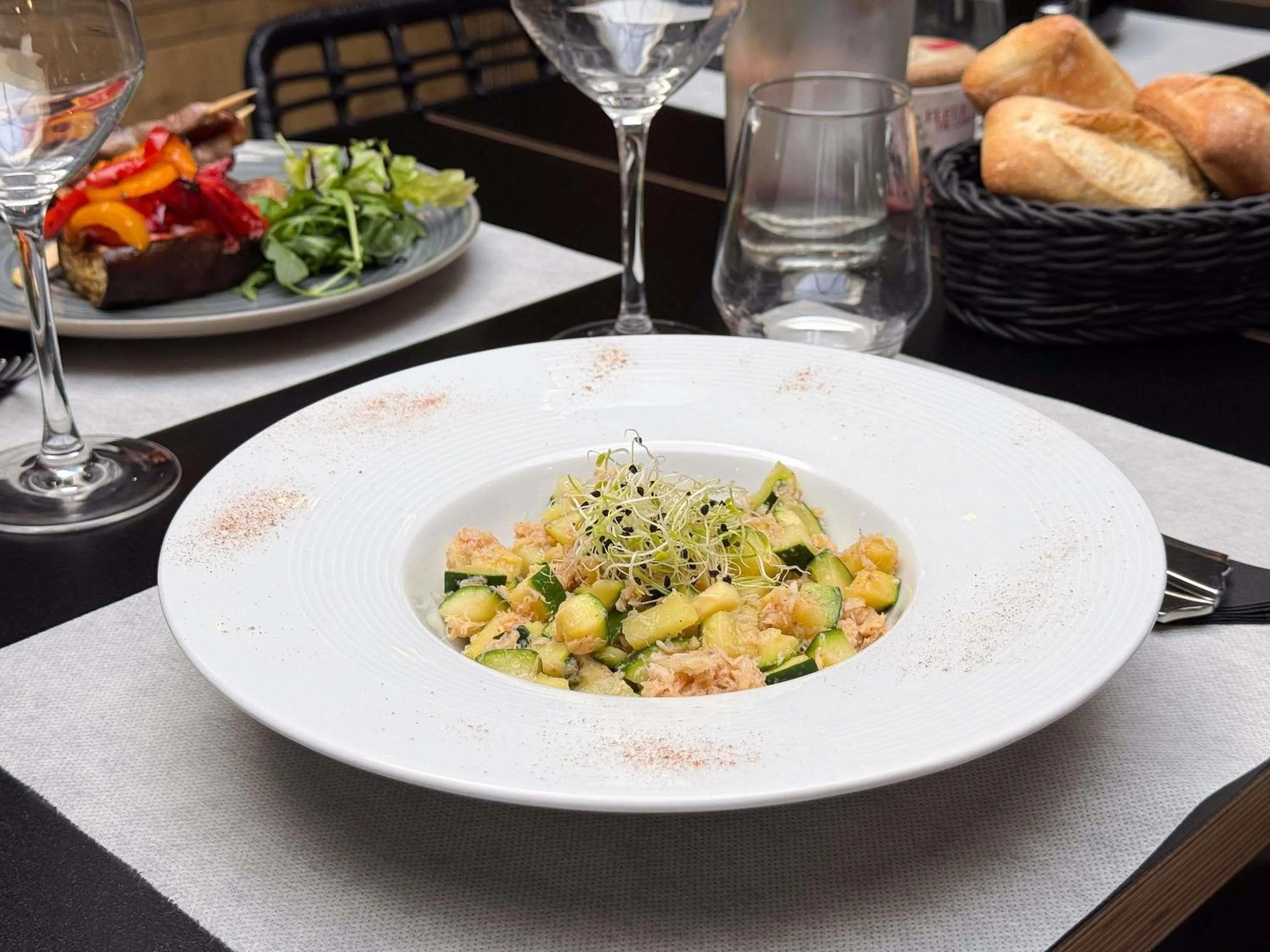 Property building in ibis Nîmes Ouest - A9