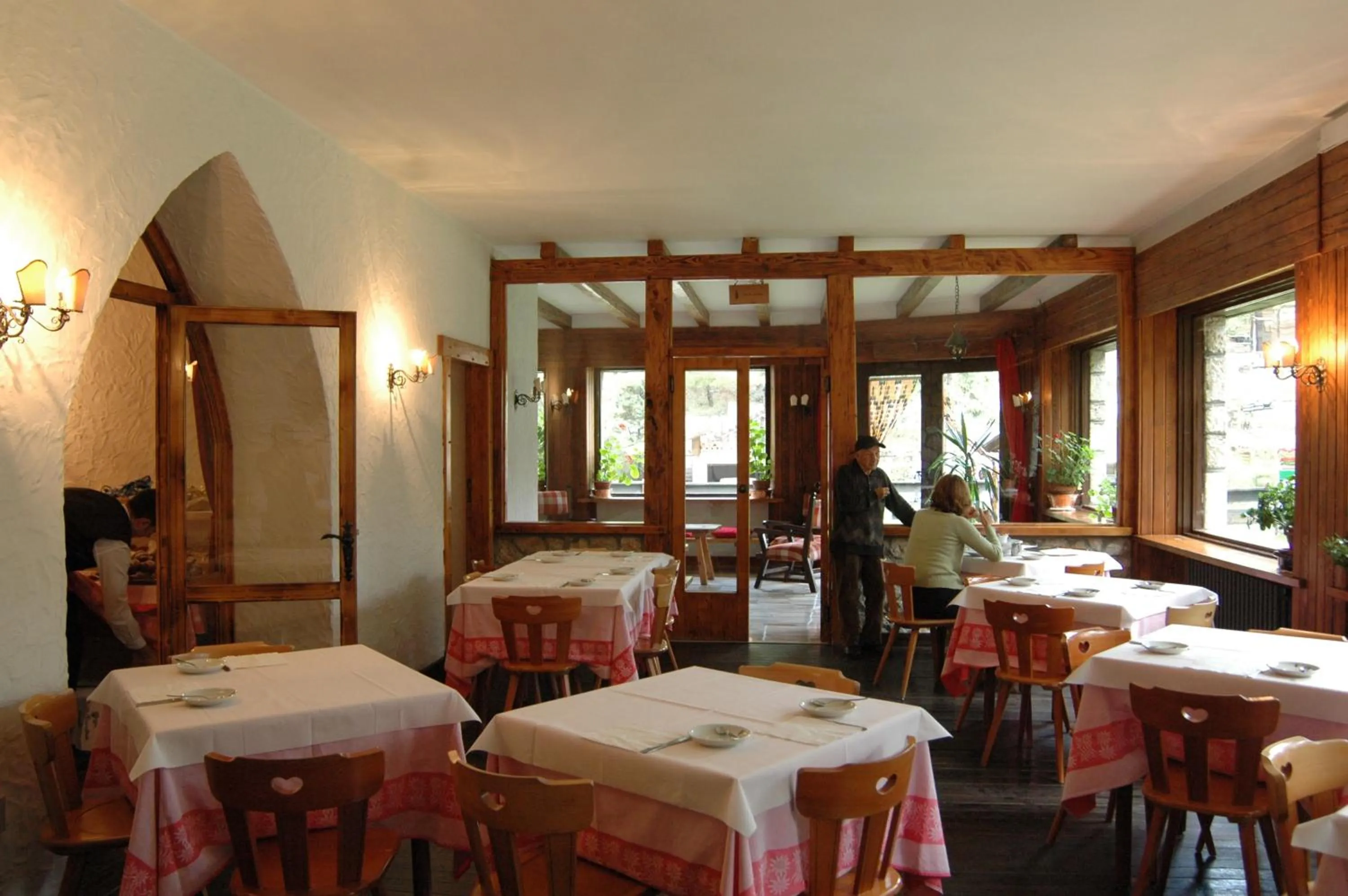 Restaurant/places to eat in Hotel Garnì Mille Pini