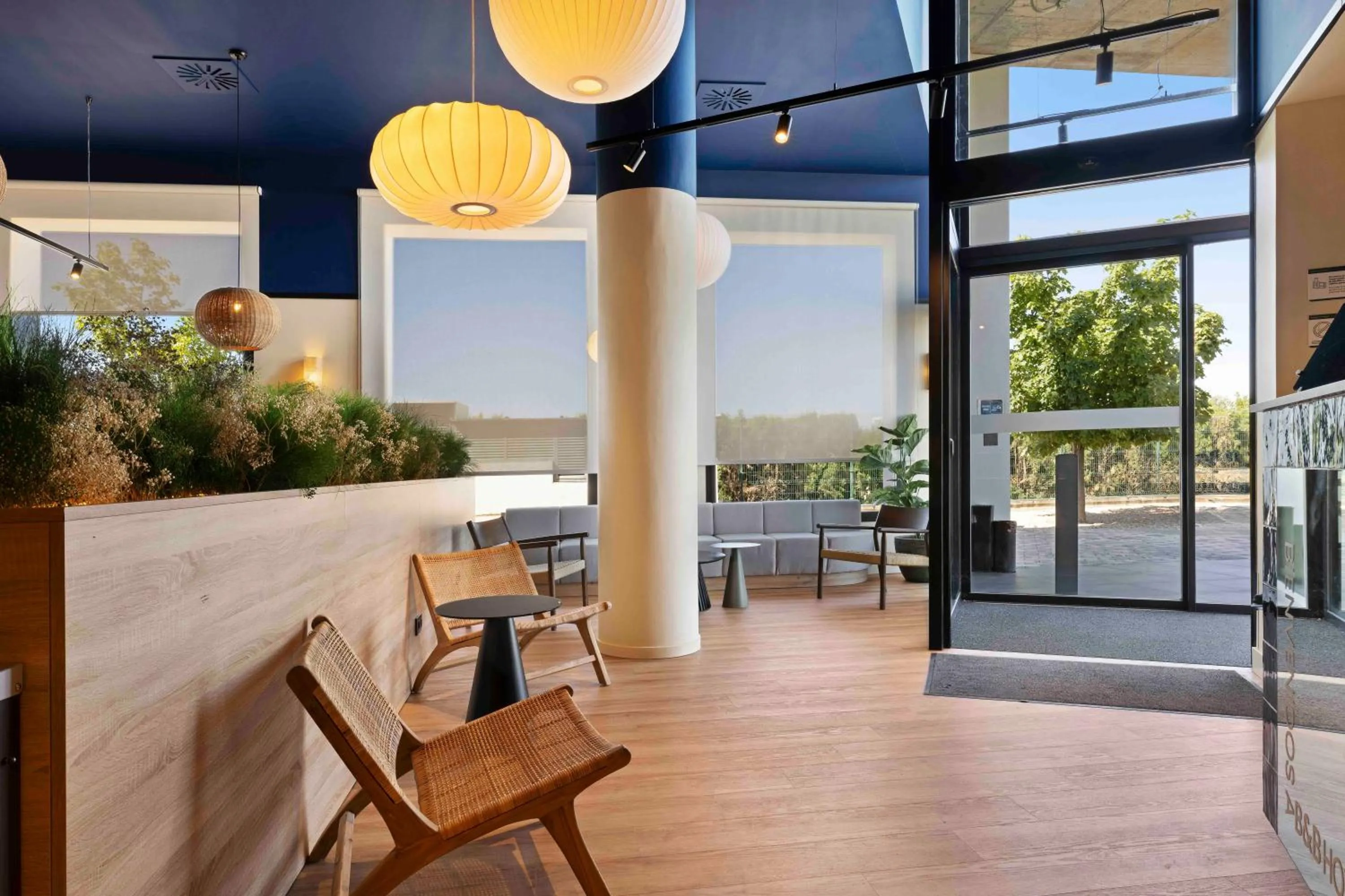 Lobby or reception in B&B HOTEL Albacete