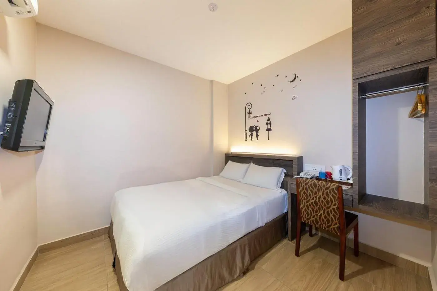 Standard Queen Room in Sunlight Hotel Kulai Standard Queen Room in Sunlight Hotel Kulai