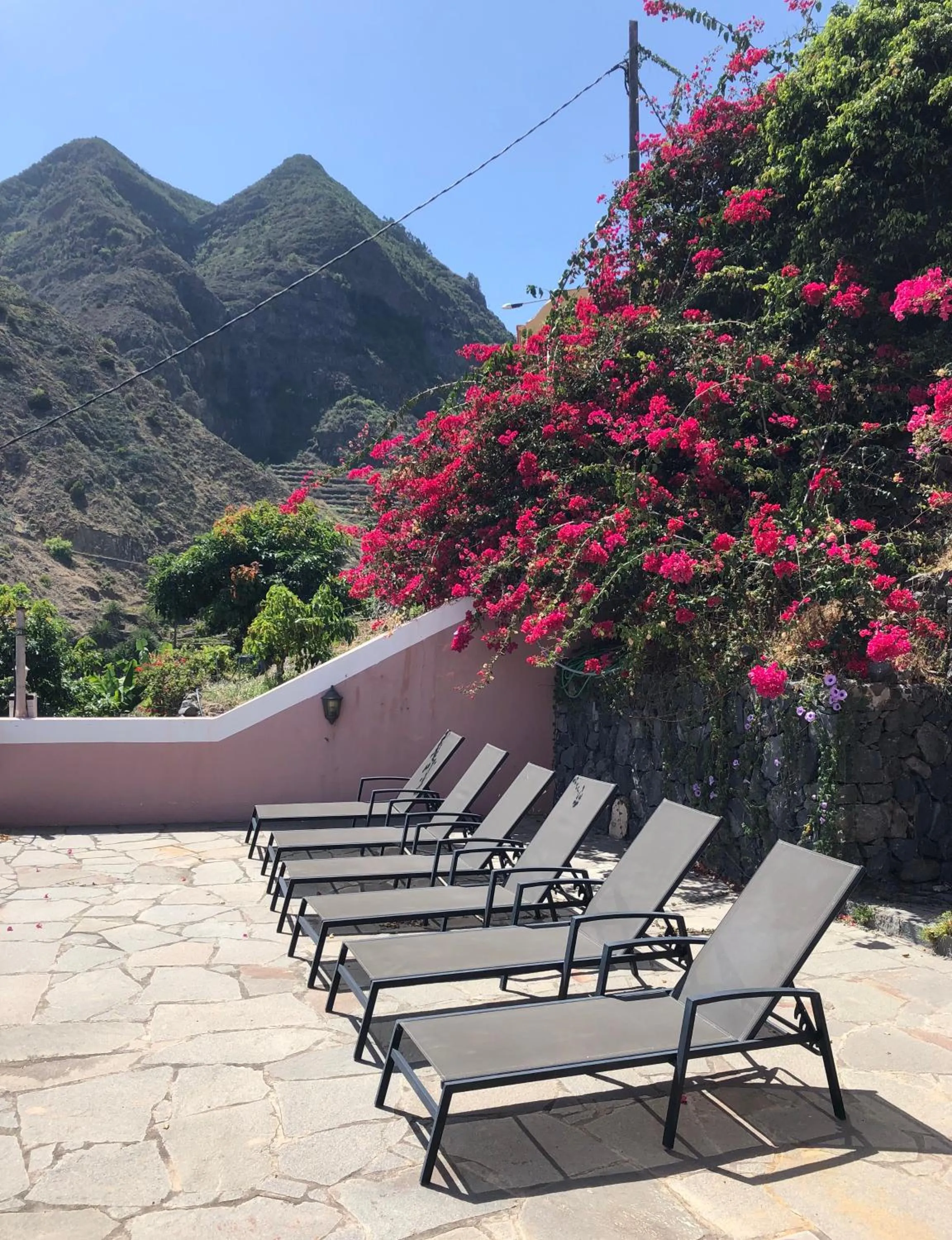Patio in Hotel Rural Ibo Alfaro - OFFLINE HOTEL