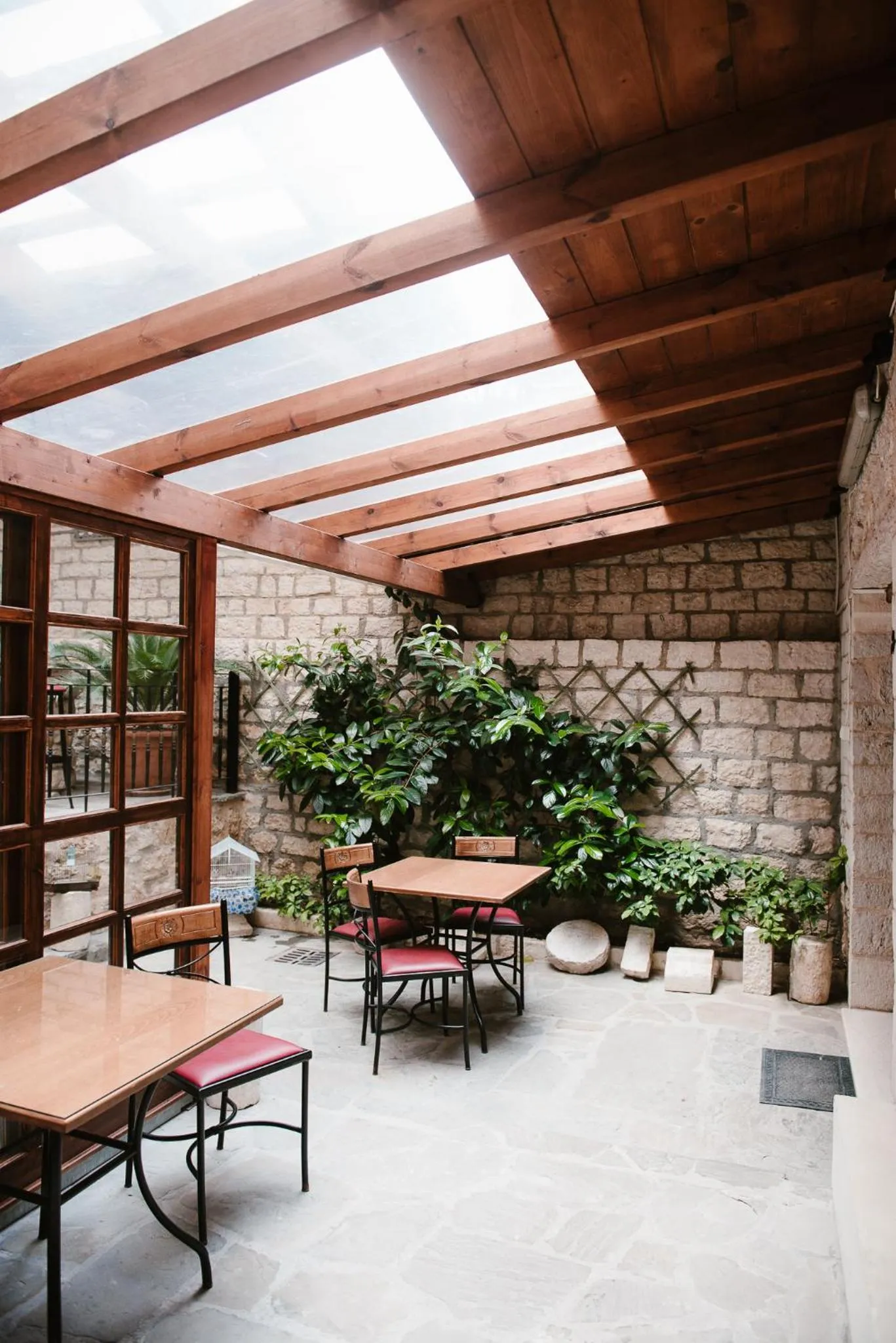 Patio in Kentrikon