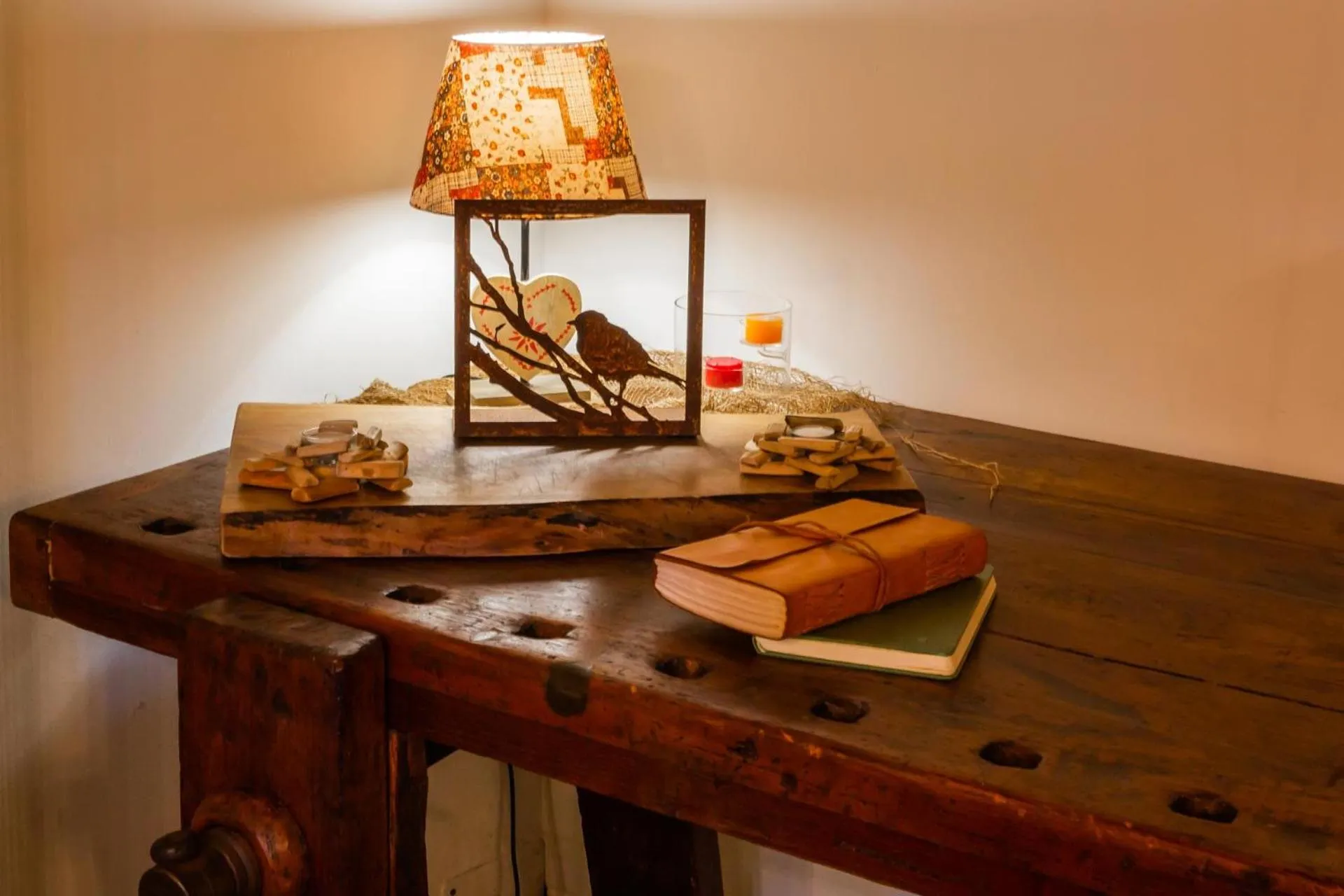 Decorative detail in AR Mountains Lodge Villachiara