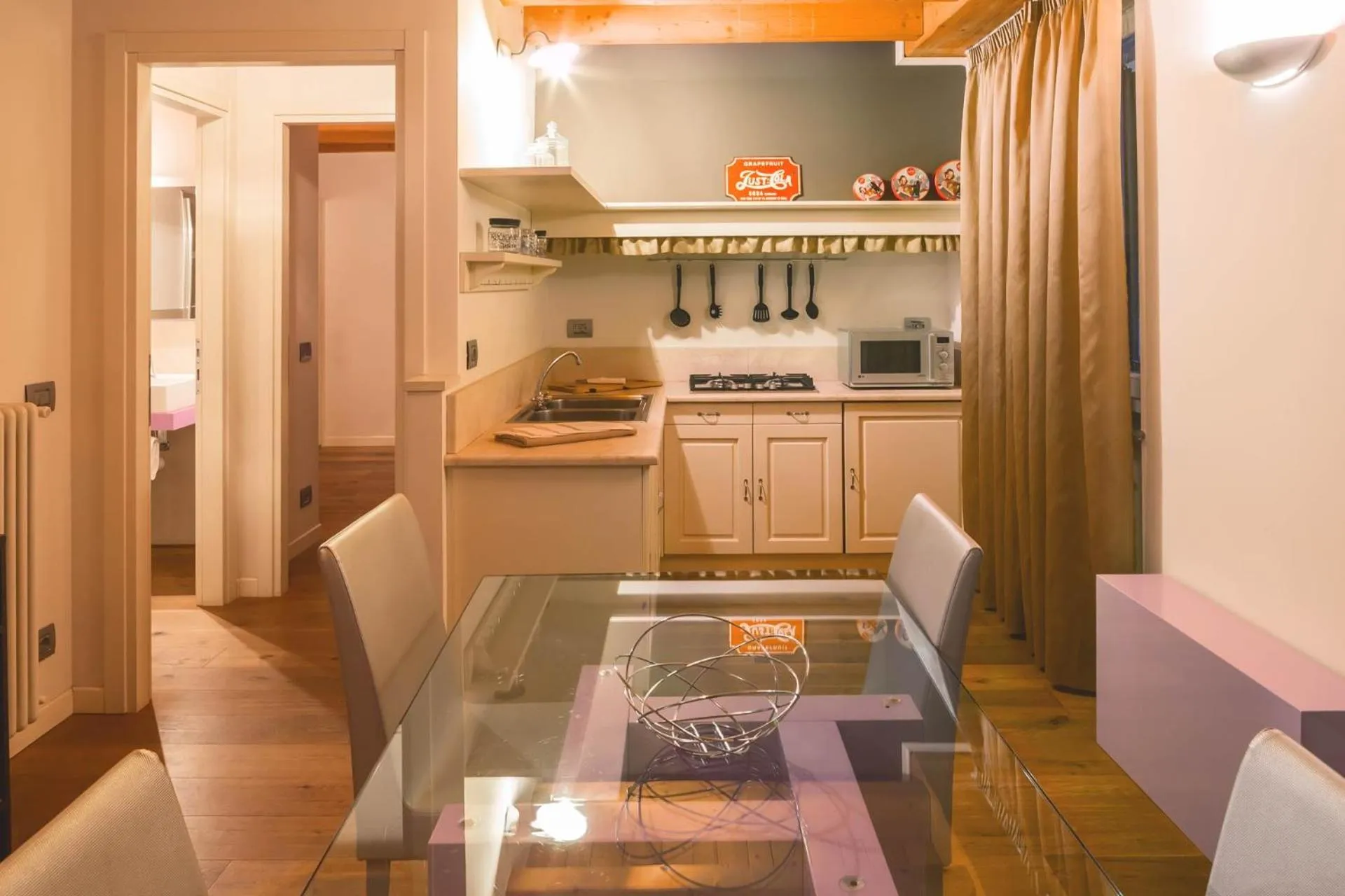 Kitchen or kitchenette in AR Mountains Lodge Villachiara