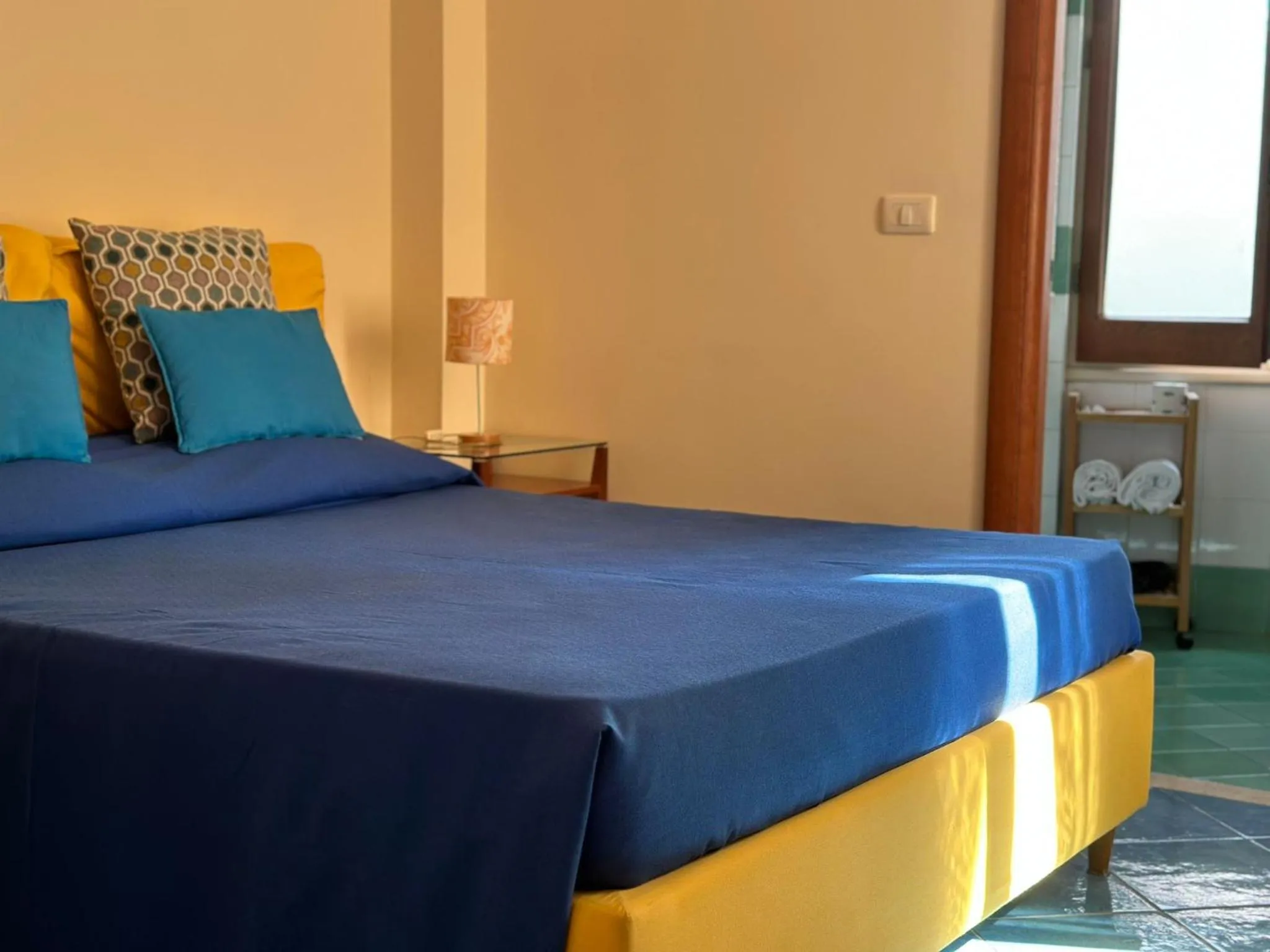 Bed in Villa Rosa Sorrento