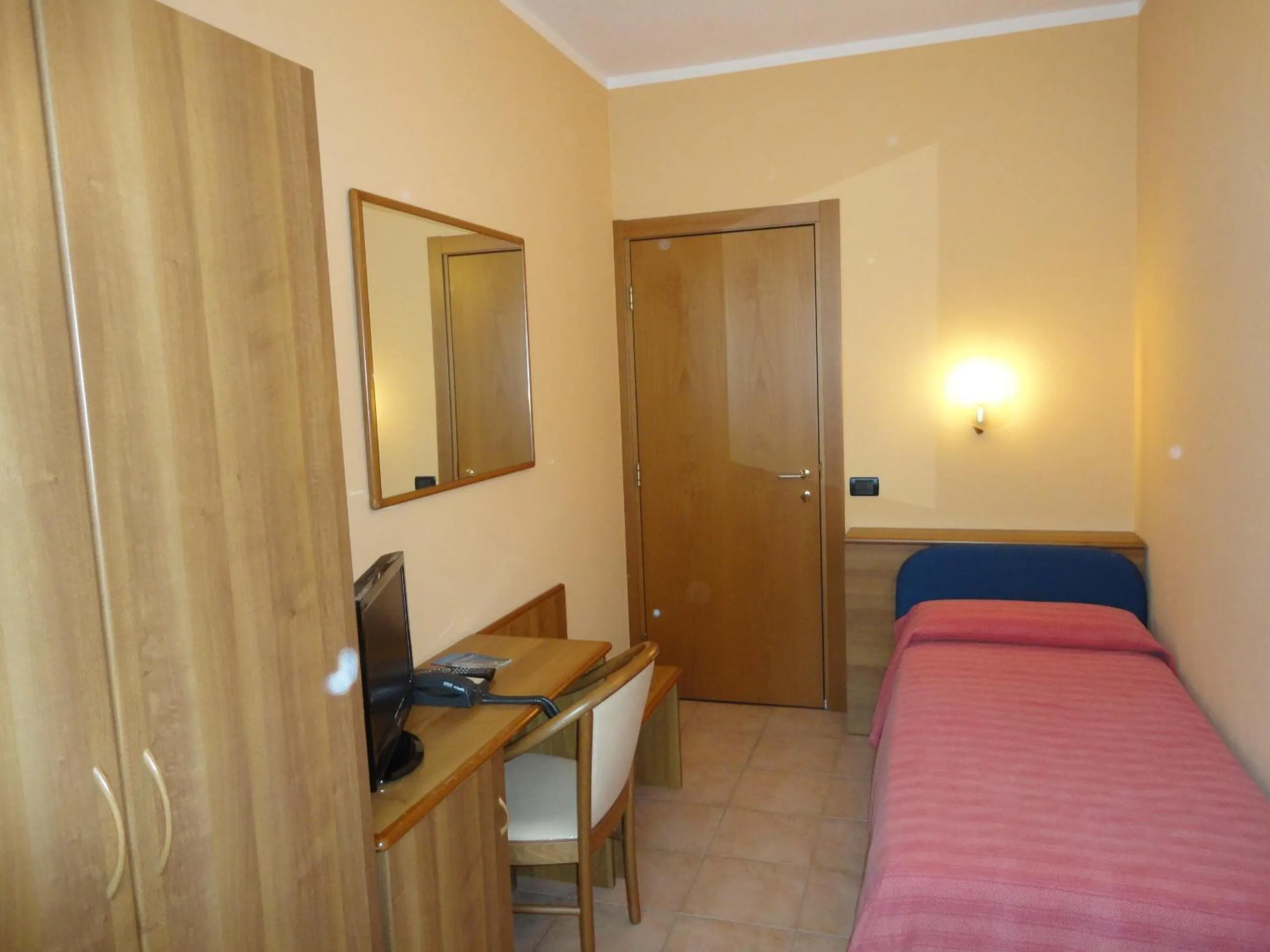 Photo of the whole room, Bed in Hotel Adler