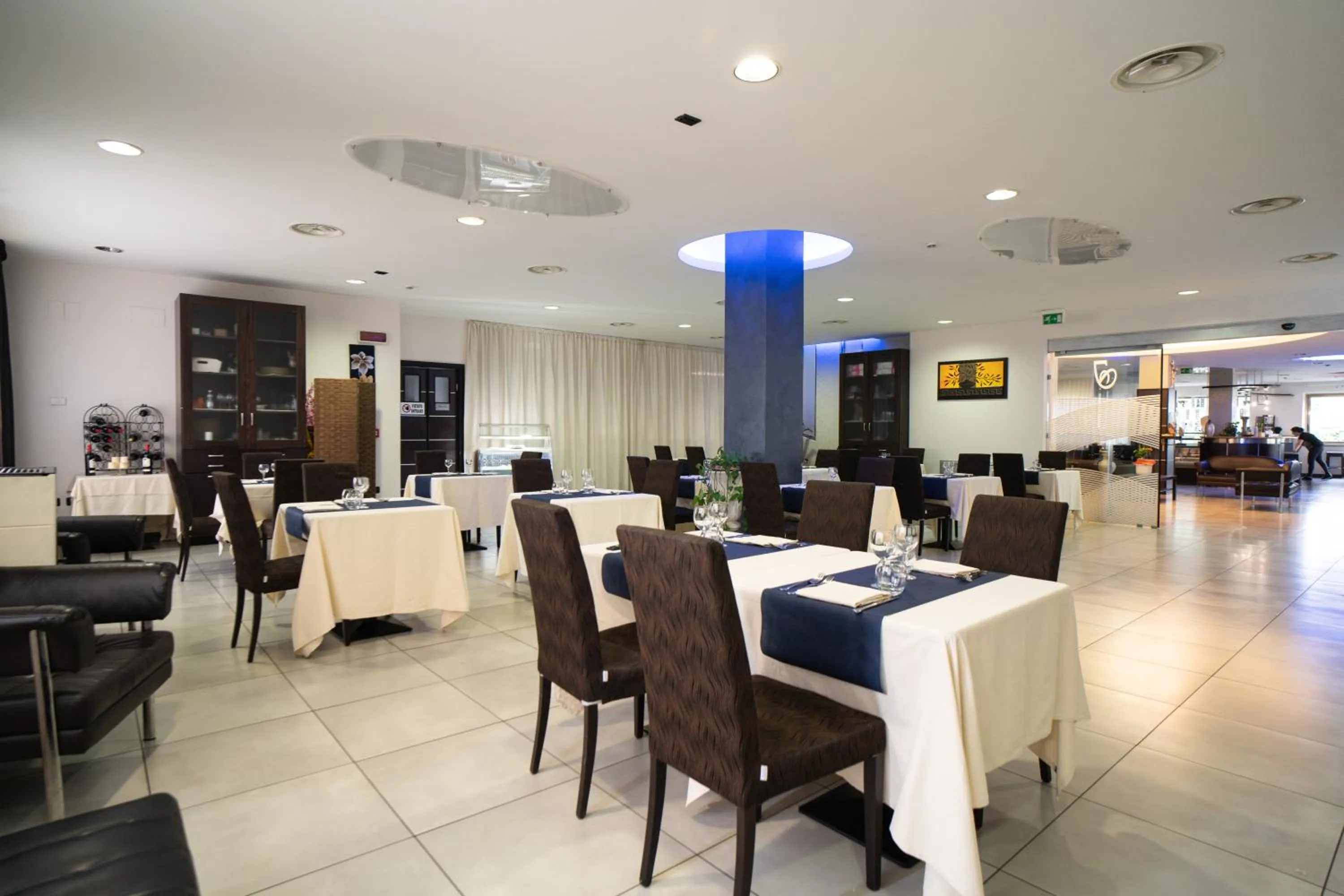 Breakfast in Hotel Insteia