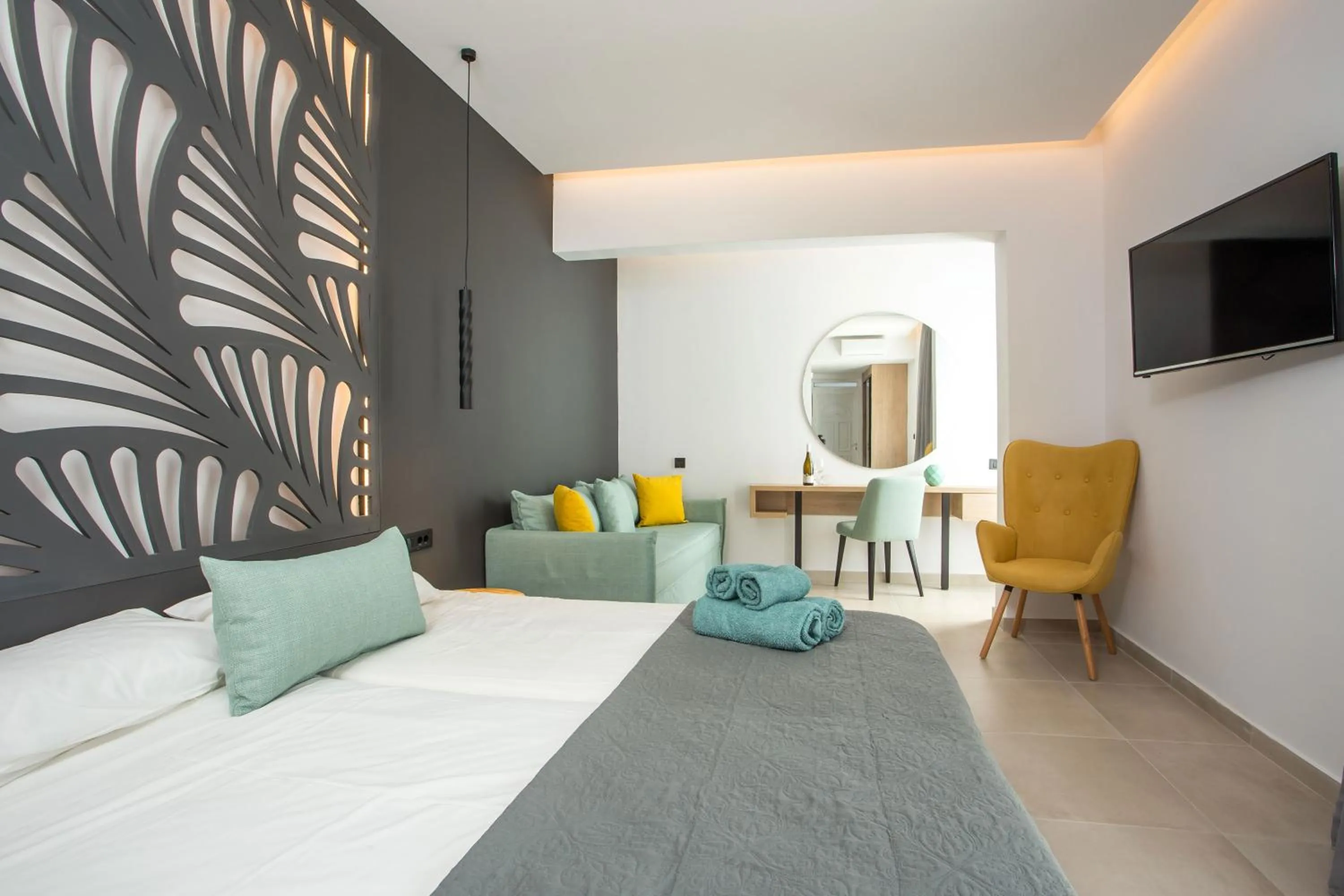 Bedroom, Bed in CasaStavris - Aparts & Pool Suites