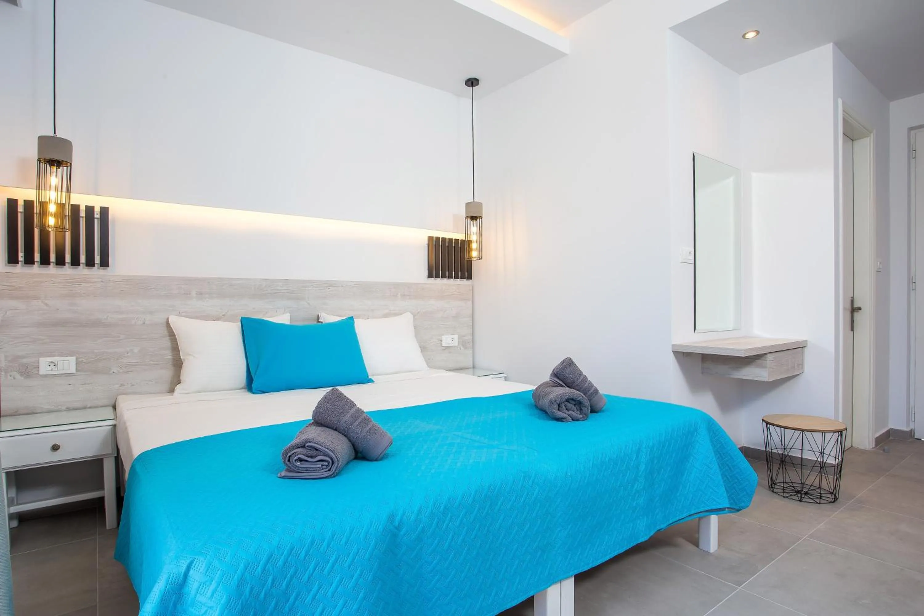 Bedroom, Bed in CasaStavris - Aparts & Pool Suites