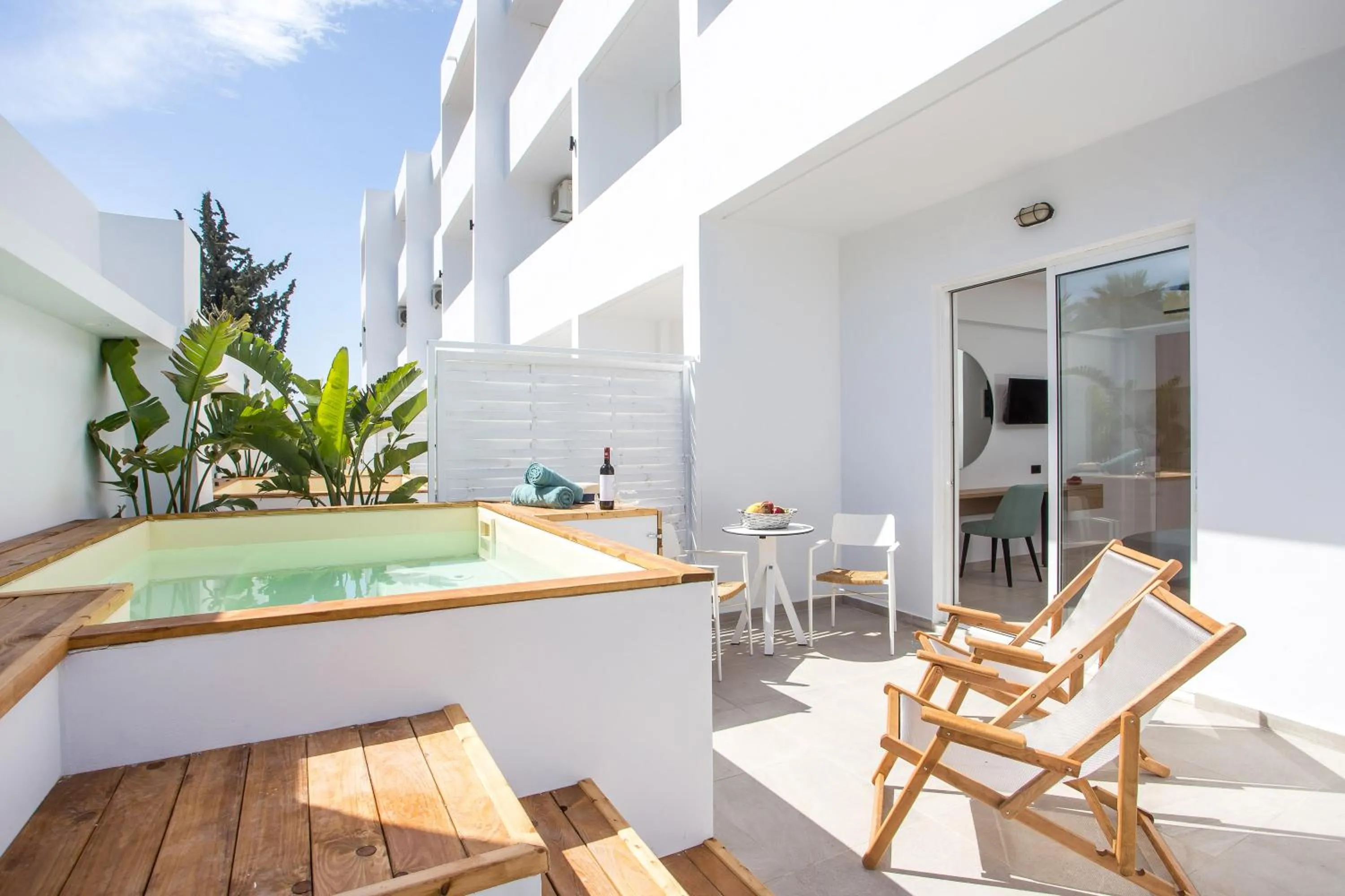 Spa and wellness centre/facilities in CasaStavris - Aparts & Pool Suites