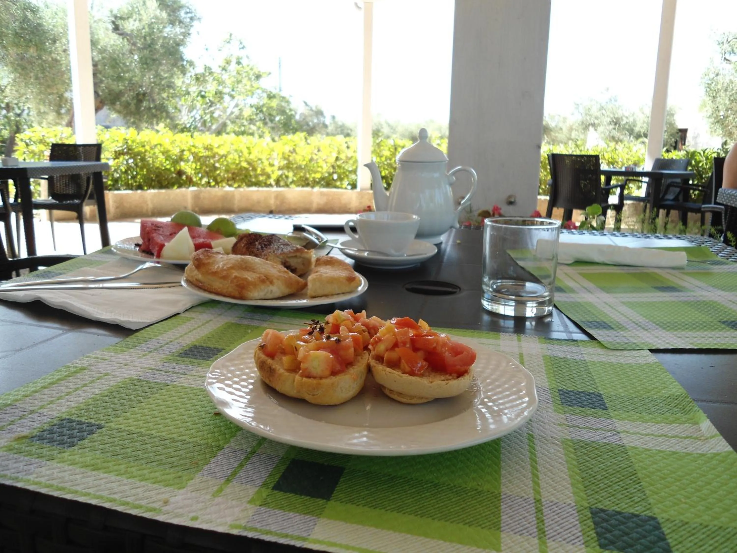 Buffet breakfast in Tenuta Pigliano Hotel