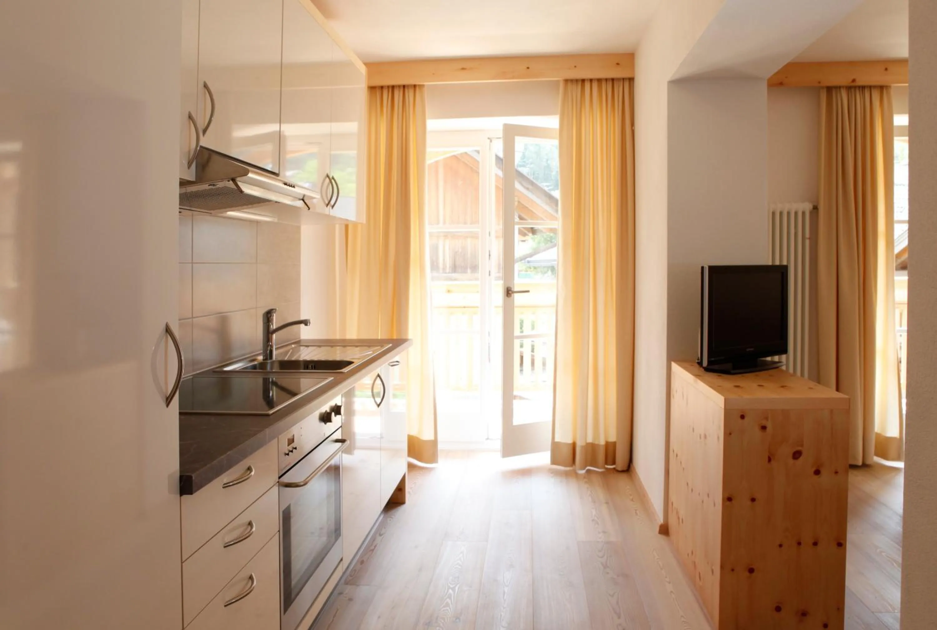 Kitchen or kitchenette in Christophorus Mountain Residence