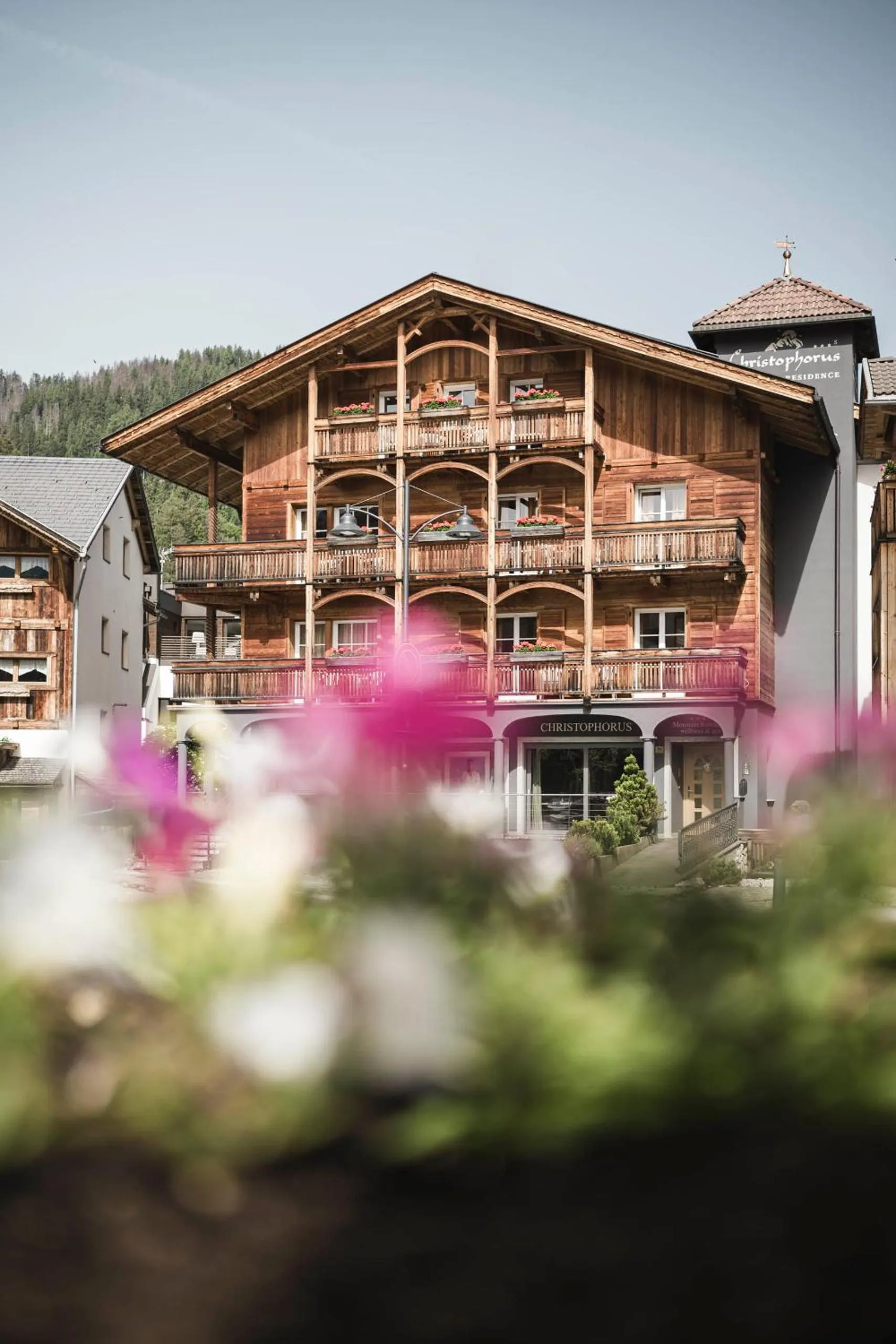 Property building in Christophorus Mountain Residence