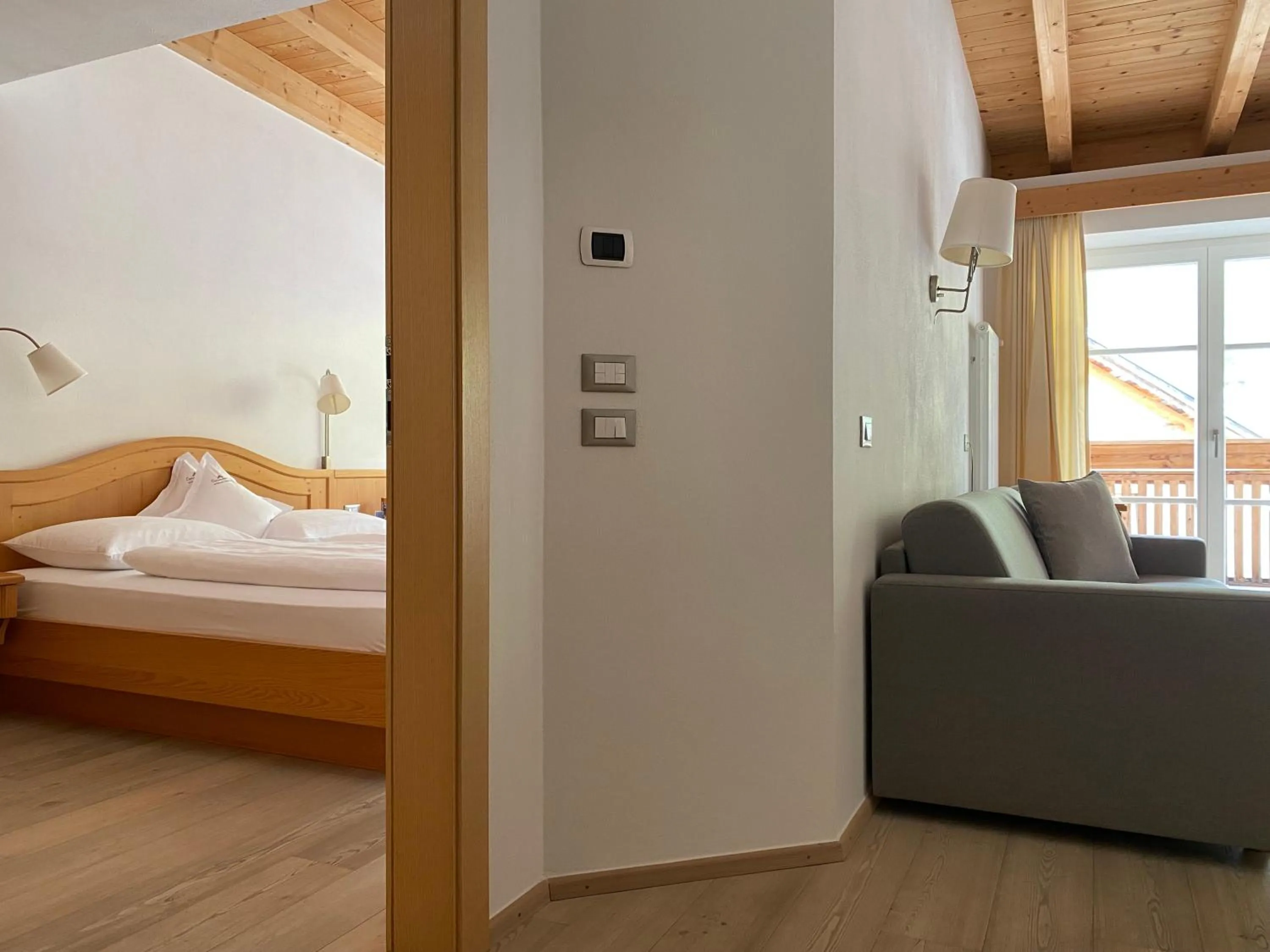 Living room, Bed in Christophorus Mountain Residence