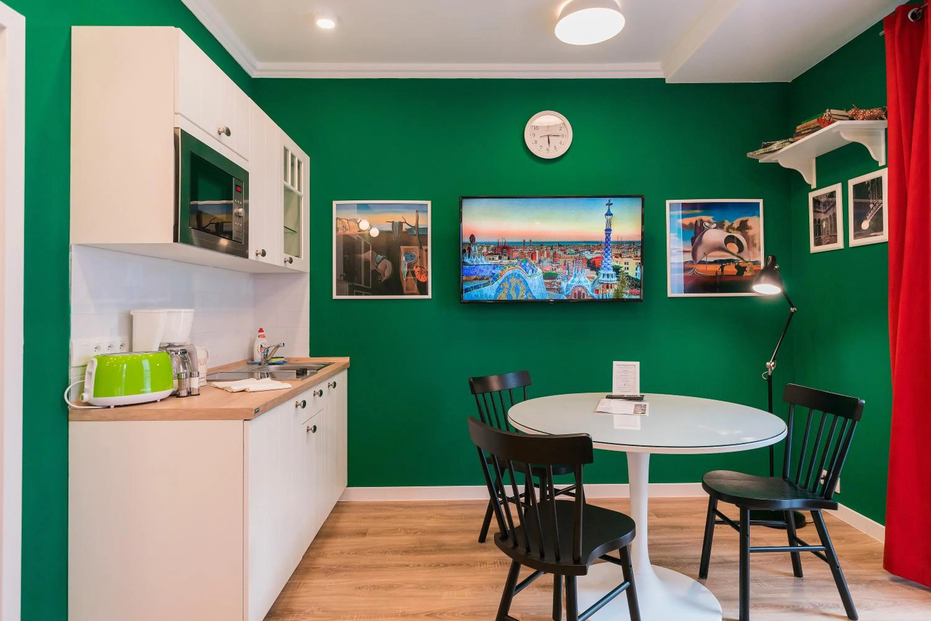 Dining area in Revelton Studios Františkovy Lázně