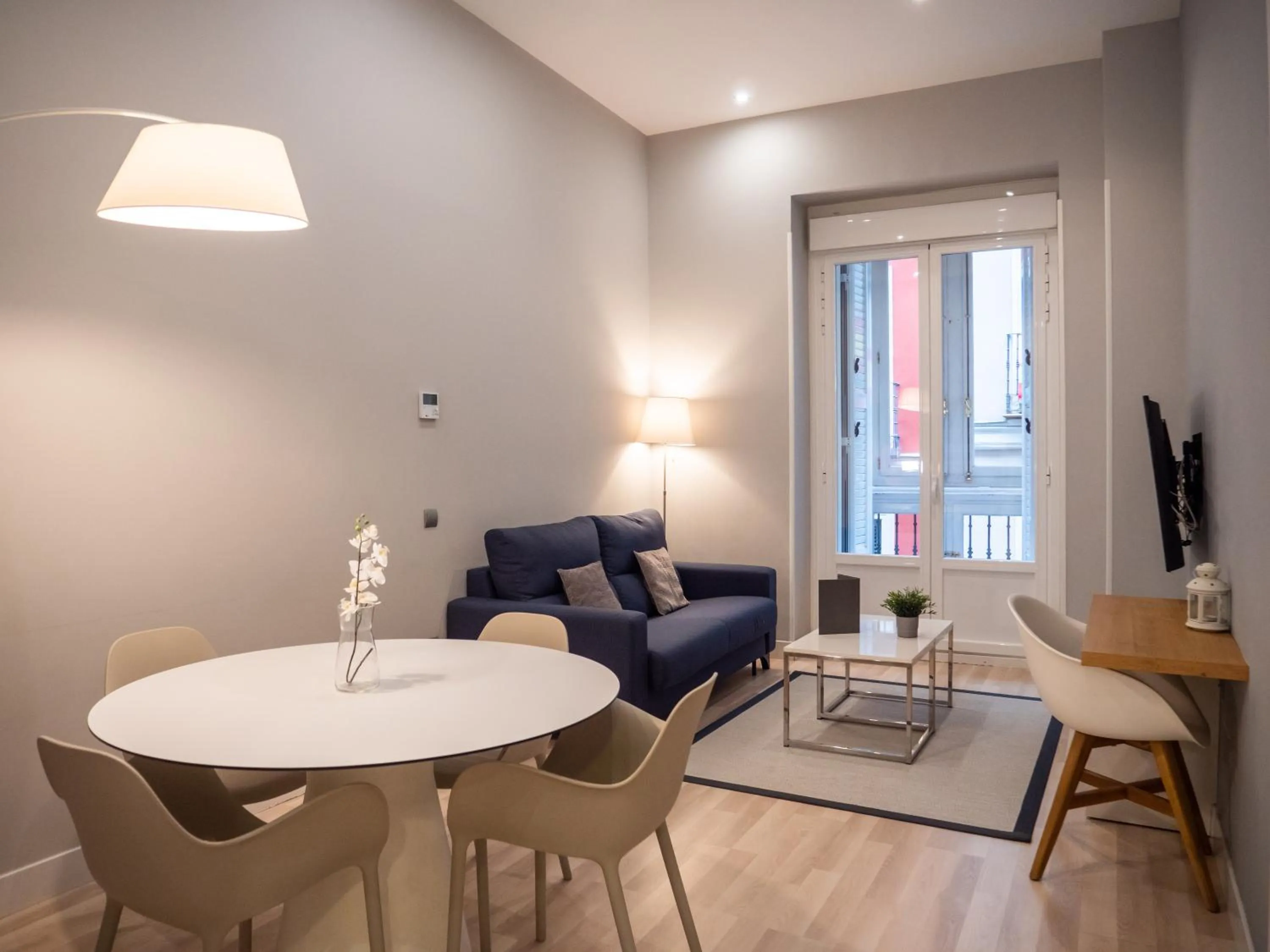 Living room in Arenal Suites Gran Vía