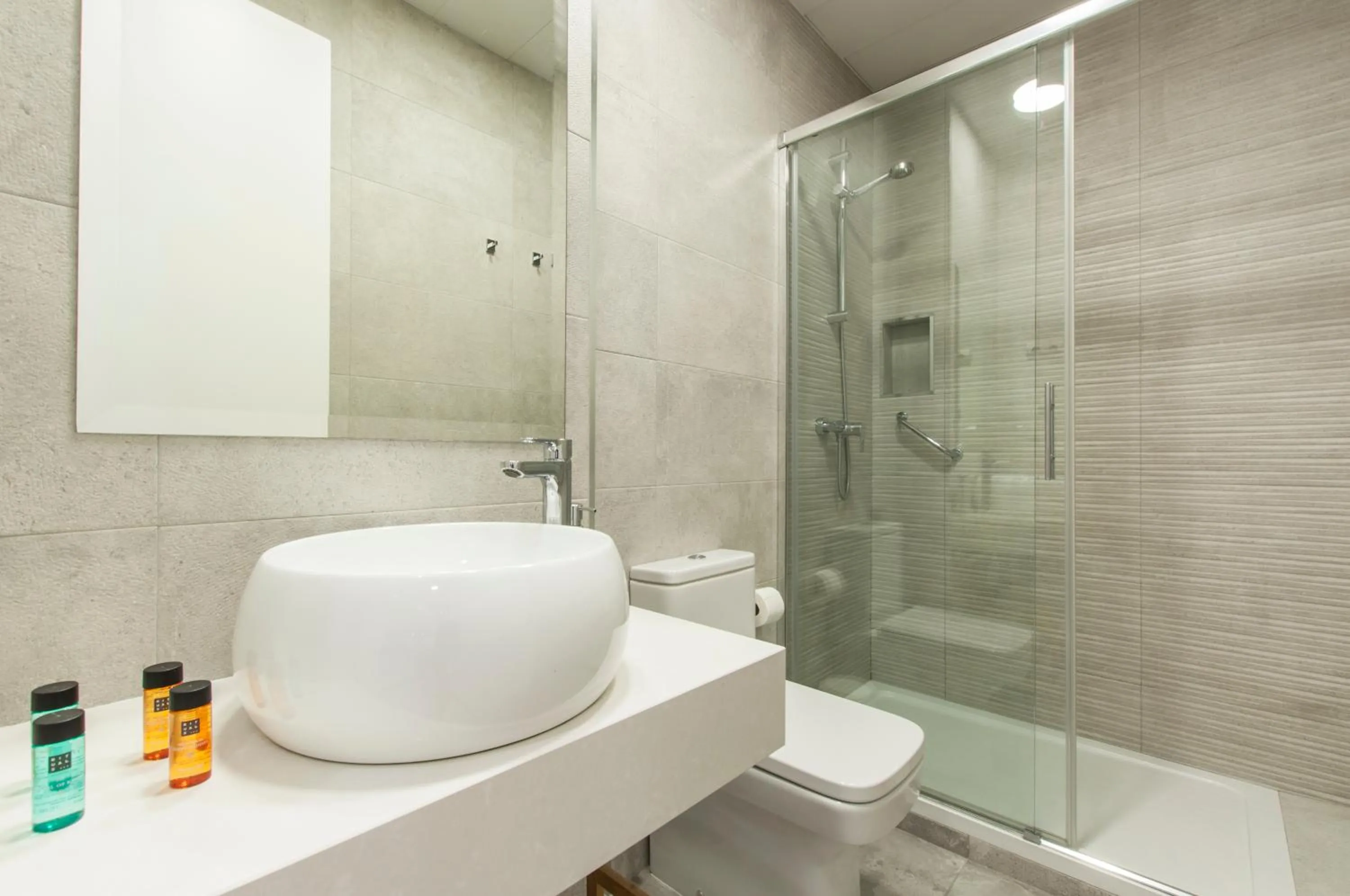 Bathroom in Arenal Suites Gran Vía