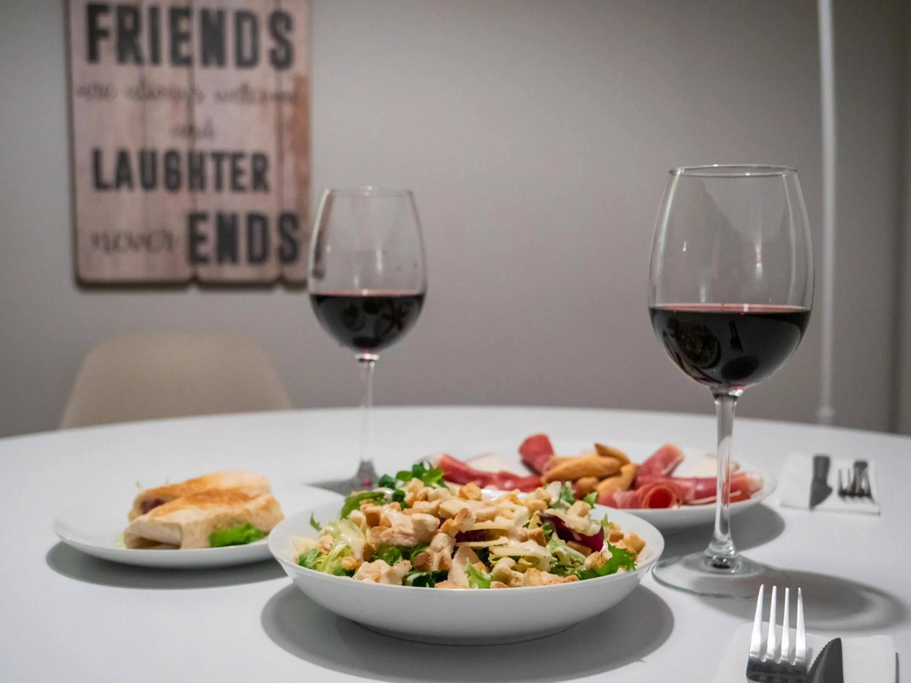 Dining area in Arenal Suites Gran Vía