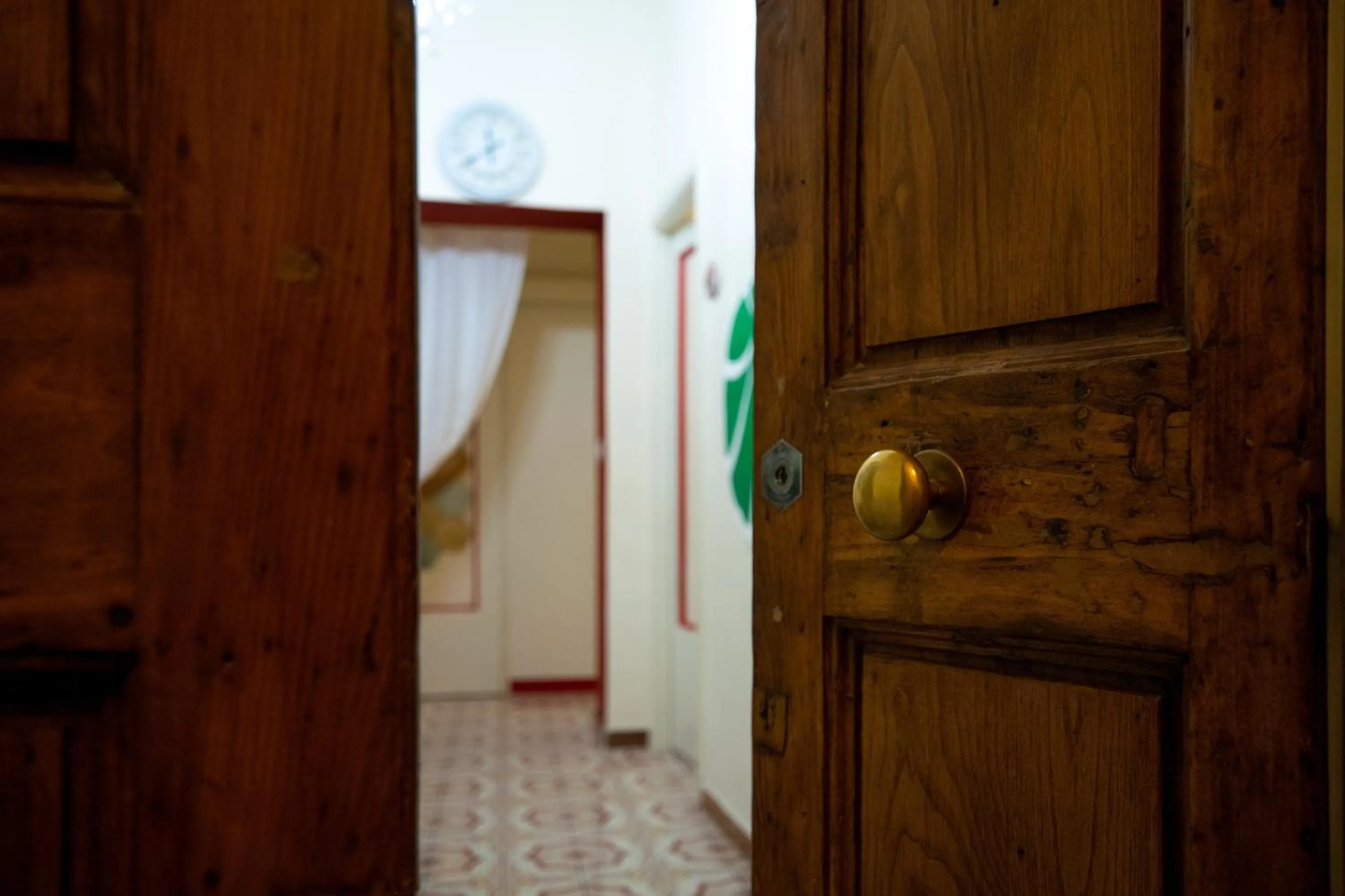 Facade/entrance in Terre Dipinte