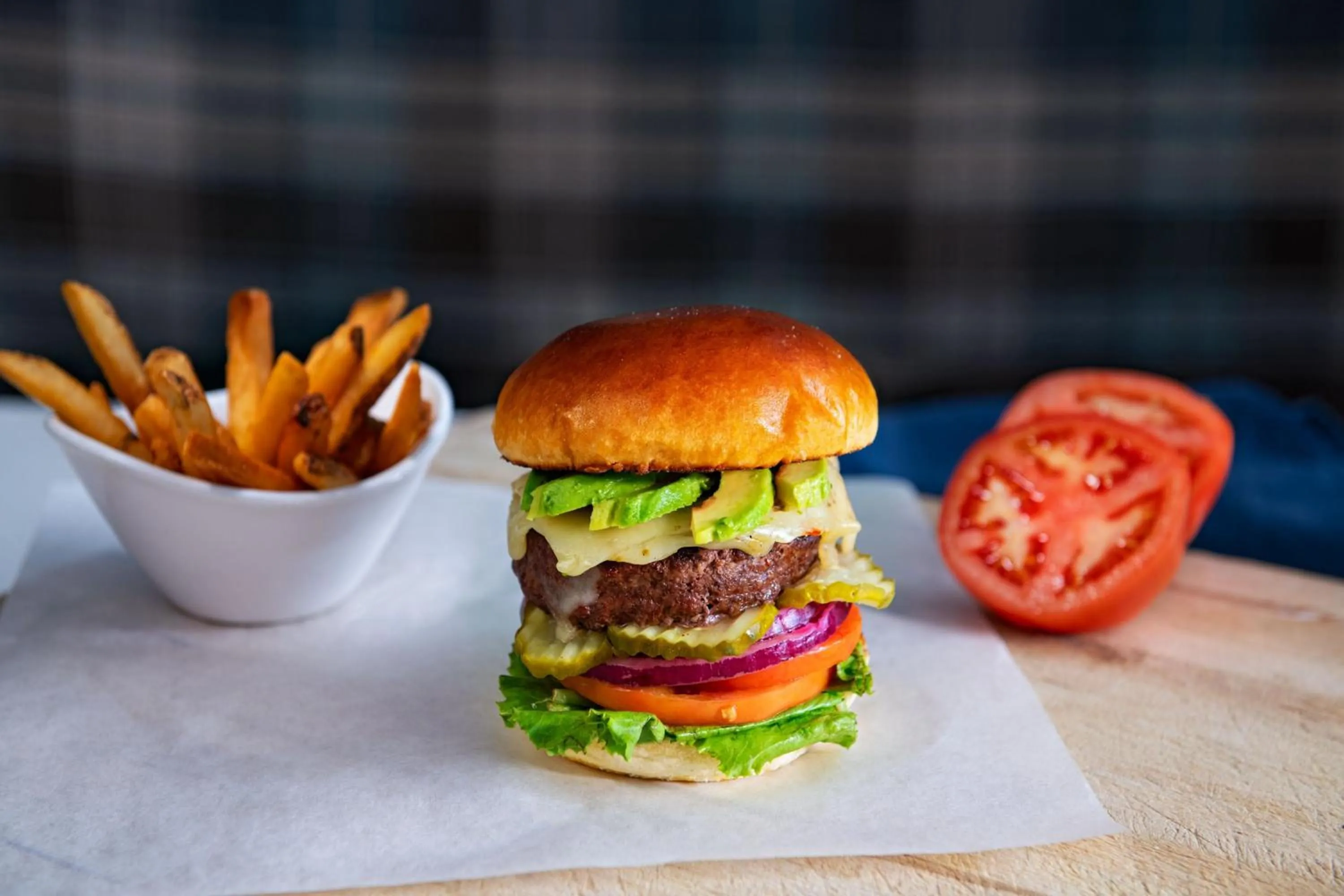 Lounge or bar in Four Points by Sheraton Tucson Airport