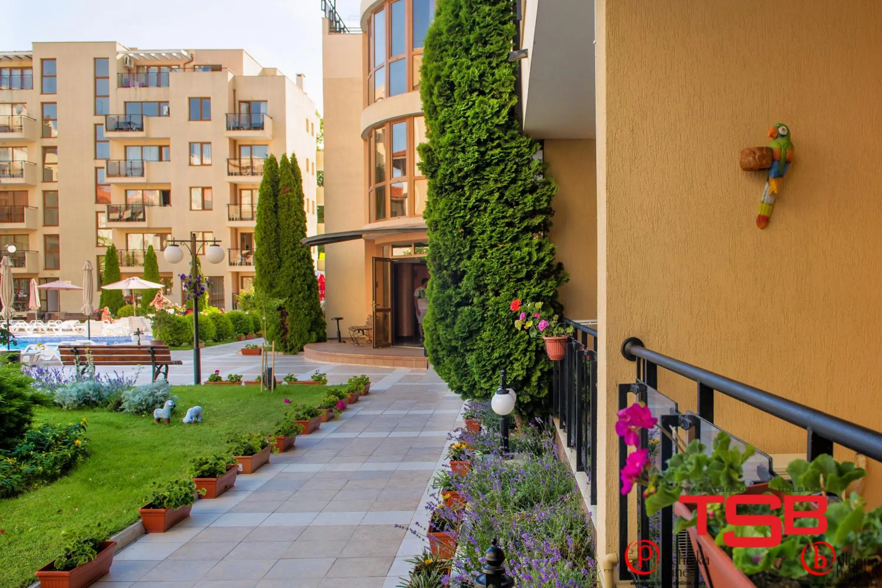 Facade/entrance in TSB Sunny Victory