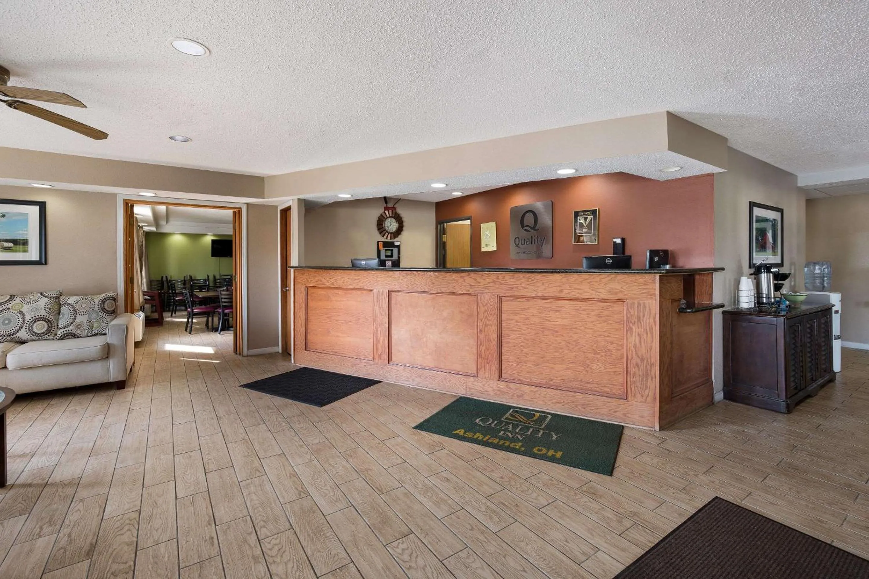Lobby or reception in Quality Inn Ashland East