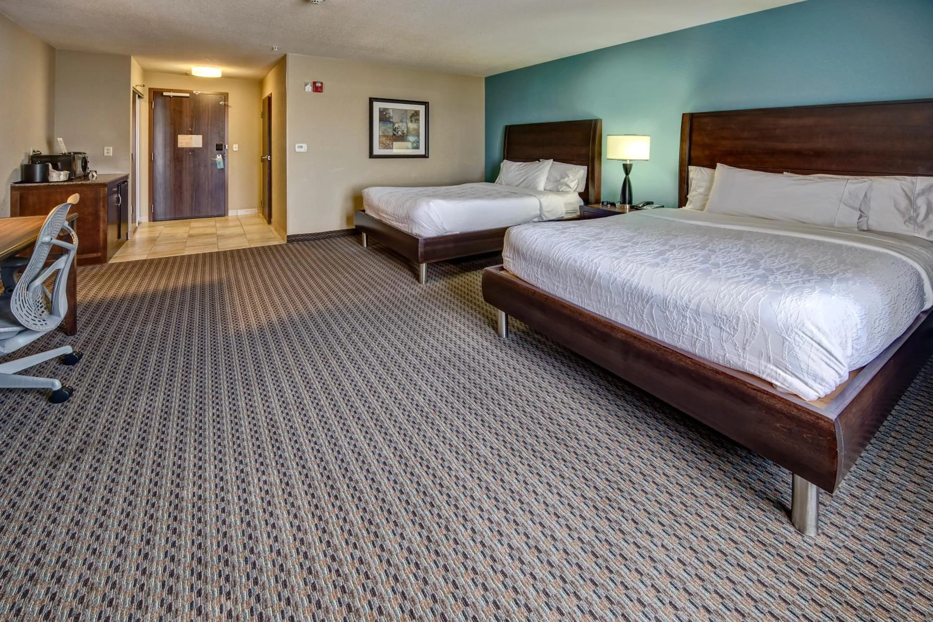 Bedroom, Bed in Hilton Garden Inn Midtown Tulsa