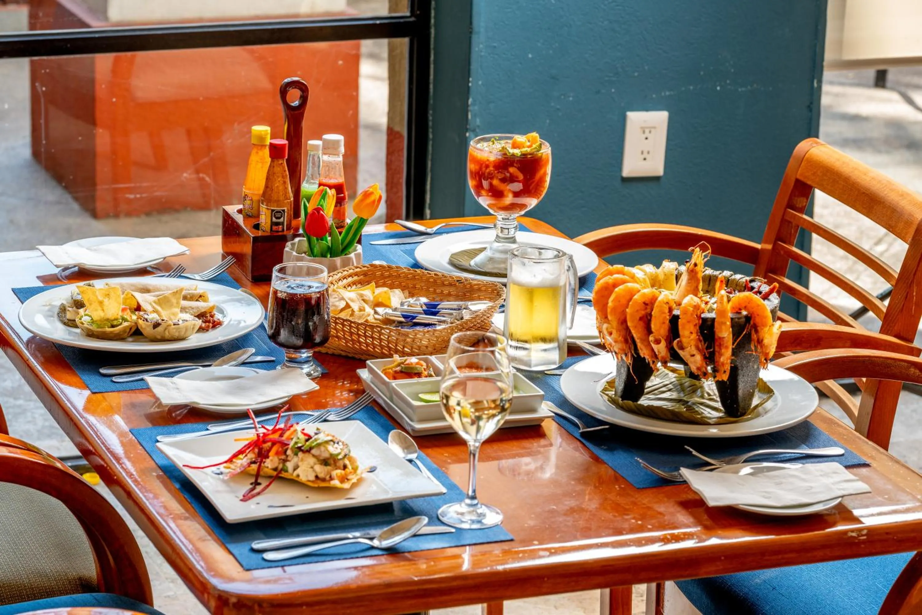 Food and drinks in Fiesta Inn Poza Rica