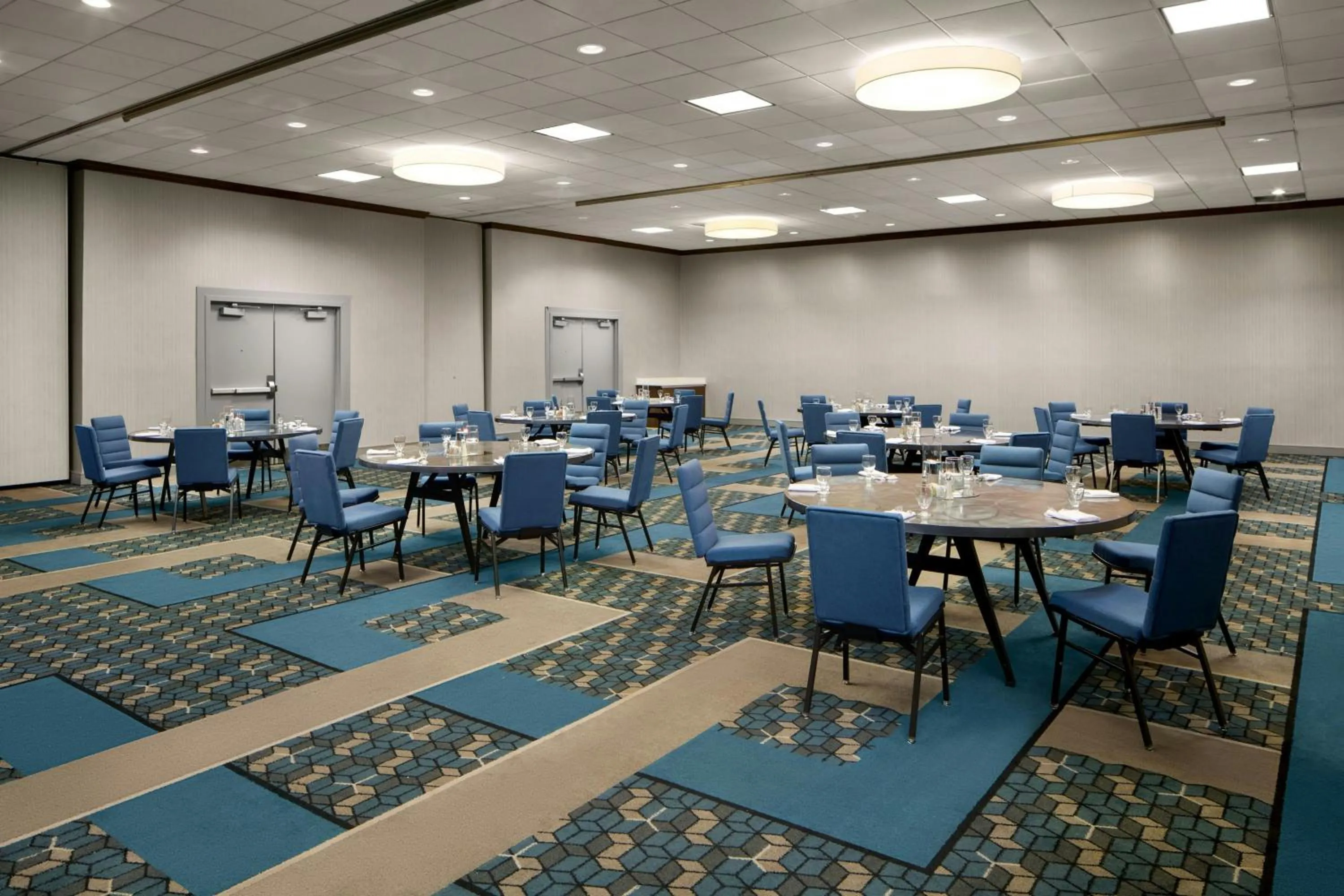 Meeting/conference room in Four Points by Sheraton Richmond Airport