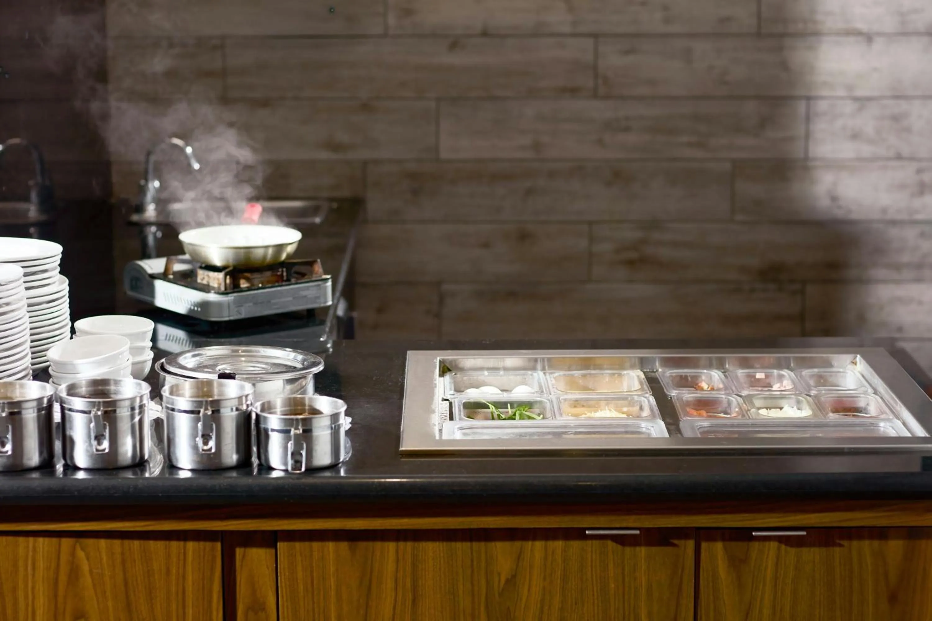 Breakfast in Four Points by Sheraton Richmond Airport