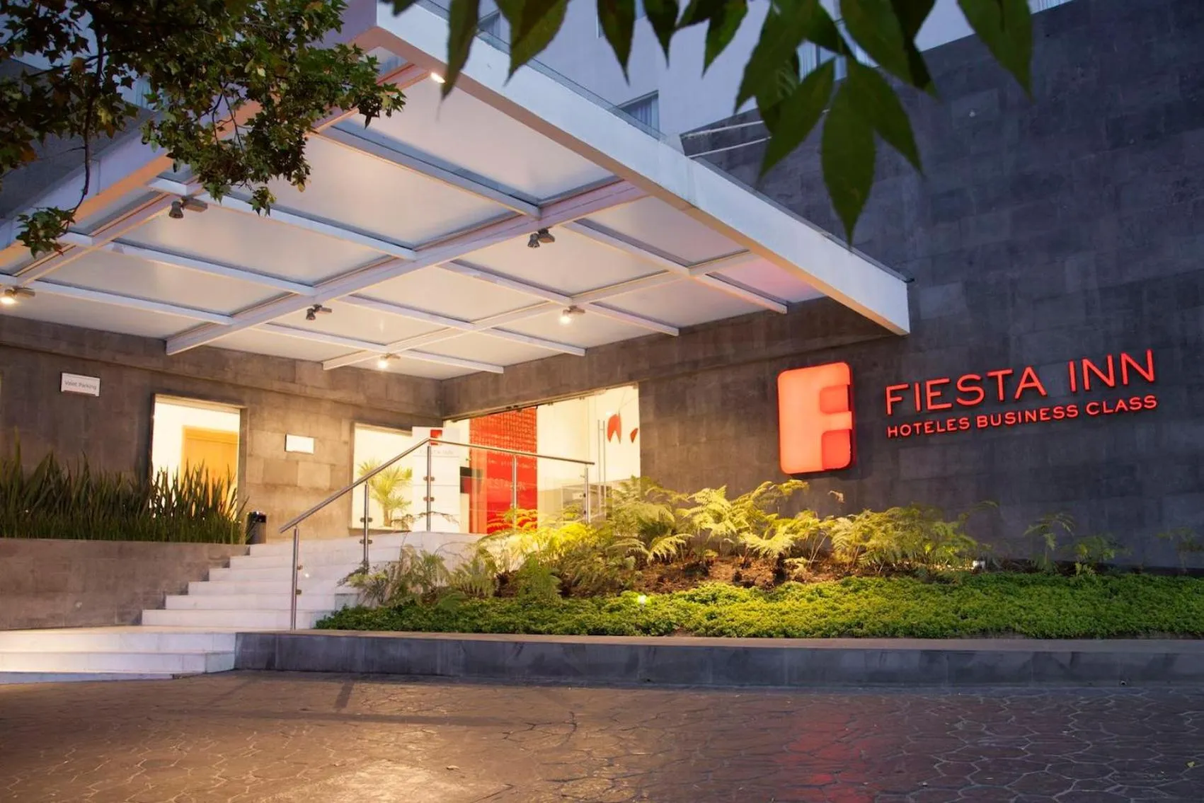 Property building in Fiesta Inn Express Naucalpan