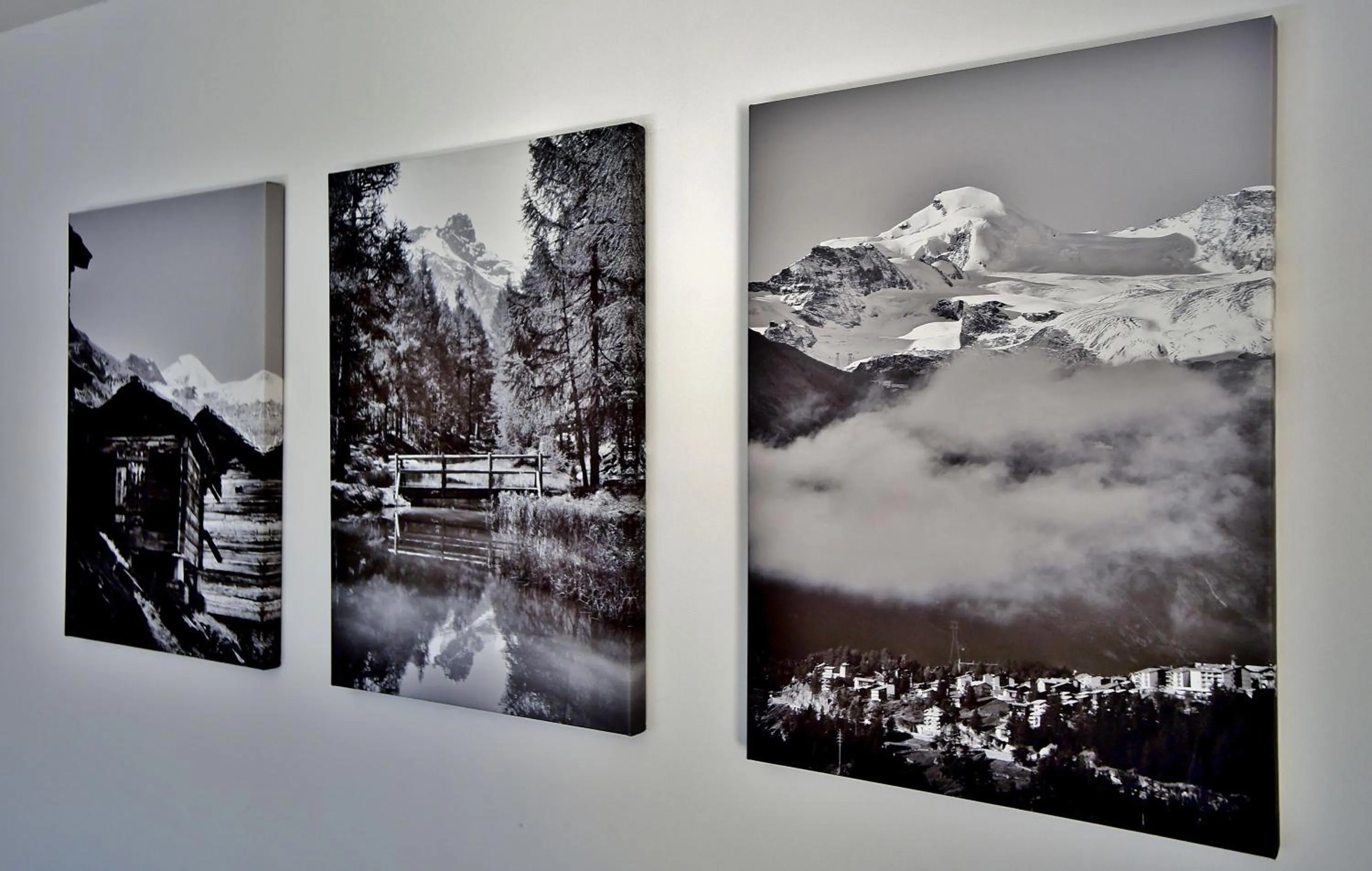 Decorative detail in Elite Alpine Lodge - Apart & Breakfast