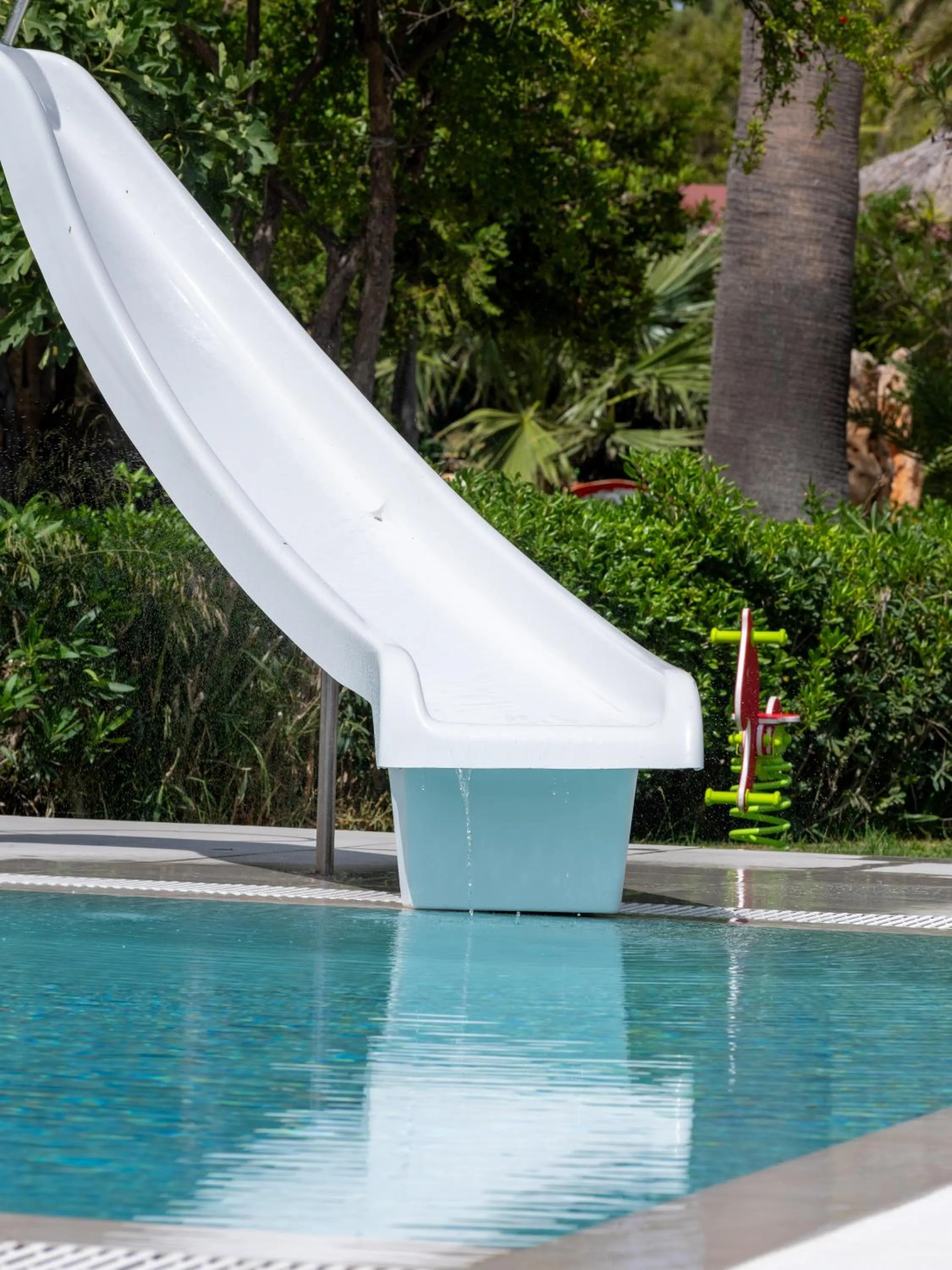 Swimming pool in Calypso Hotel