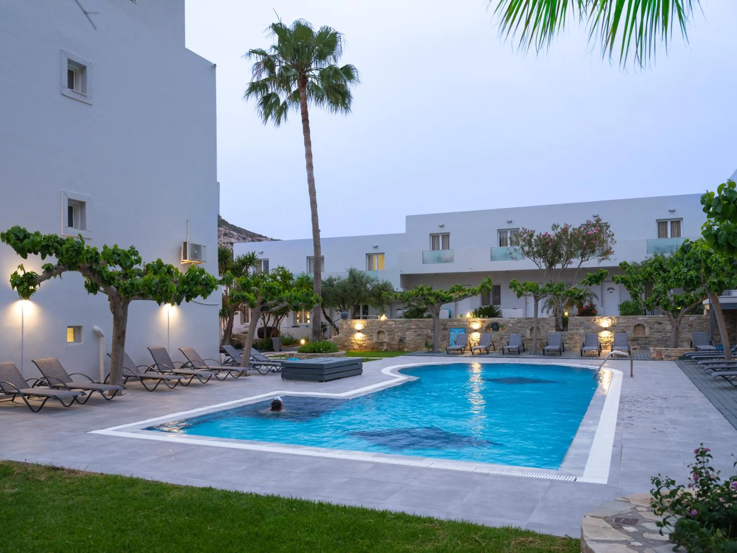 Garden in Calypso Hotel