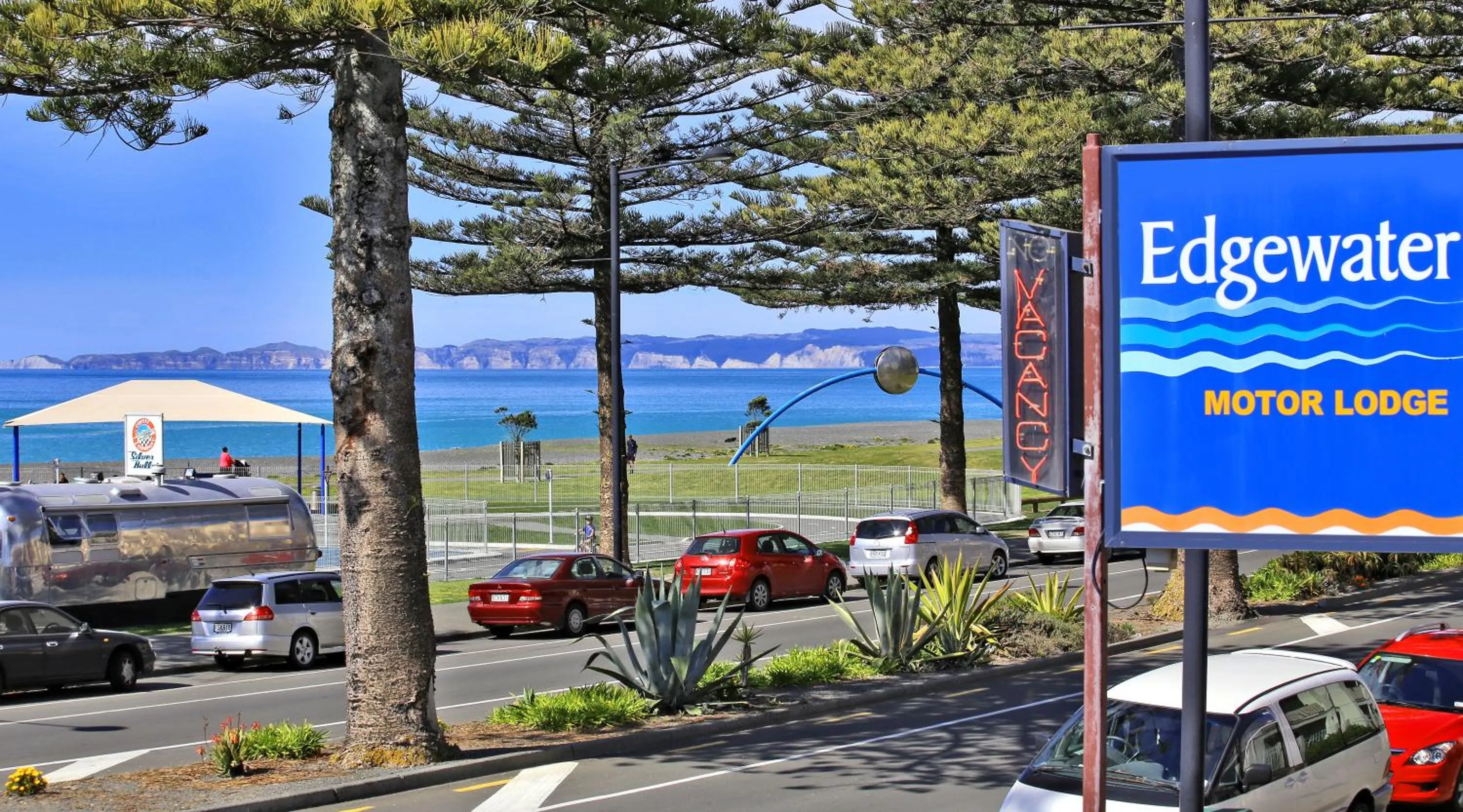 Property logo or sign in Edgewater Motor Lodge