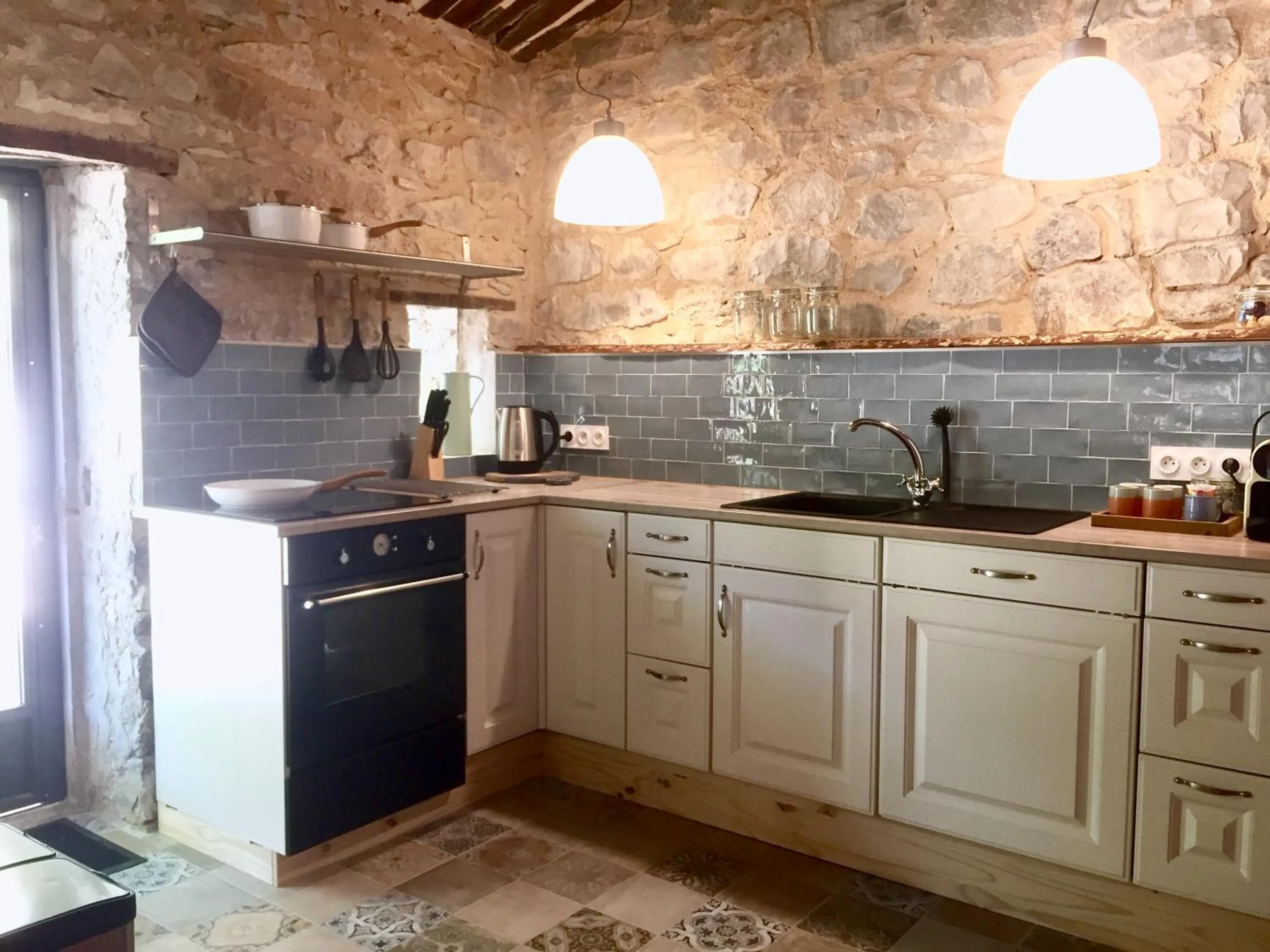 Kitchen or kitchenette in Mas de la Pauze