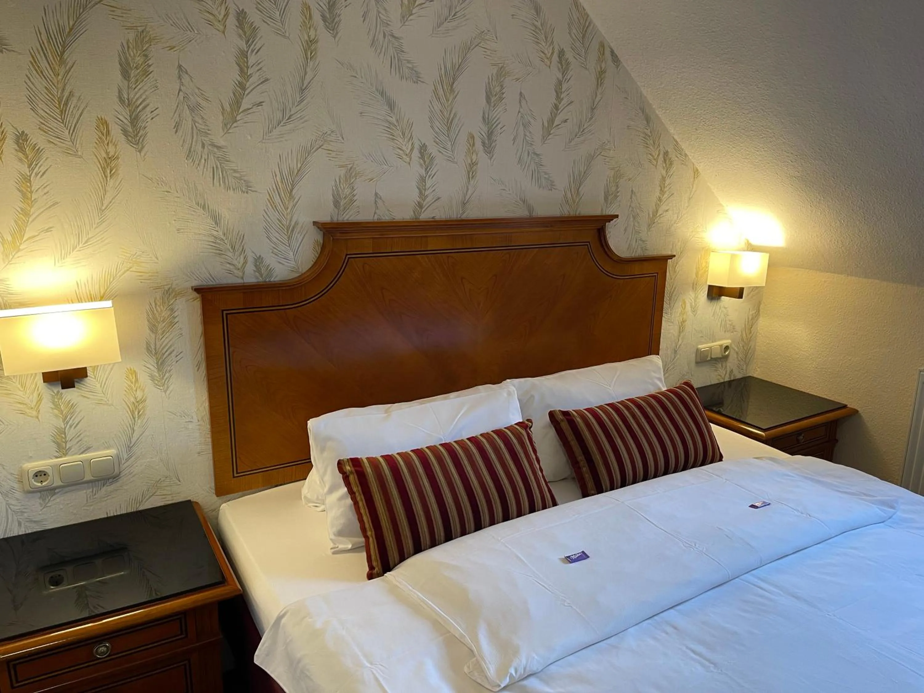 Bedroom, Bed in In Piazza