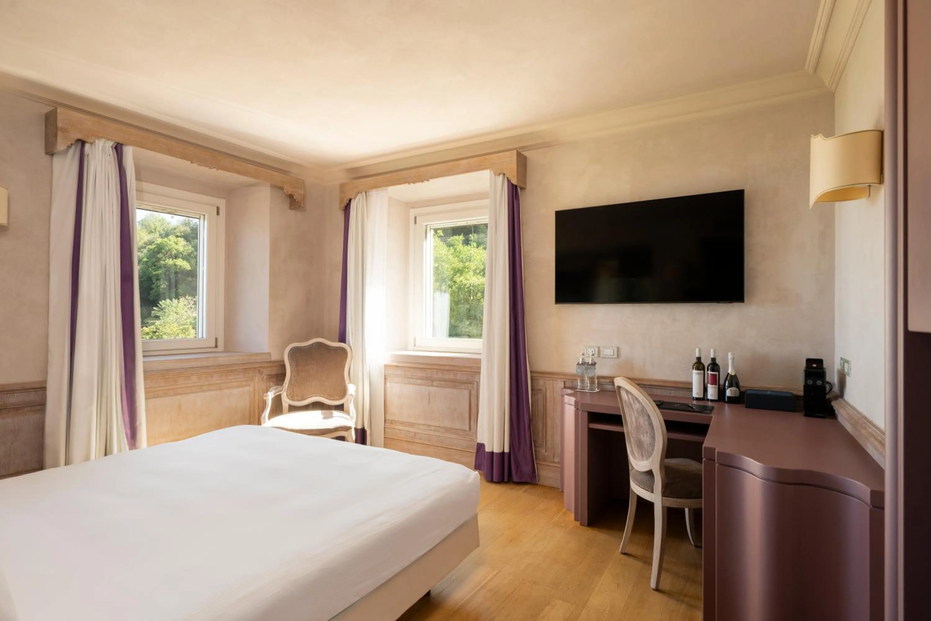 Bedroom, Bed in Villa Lattanzi