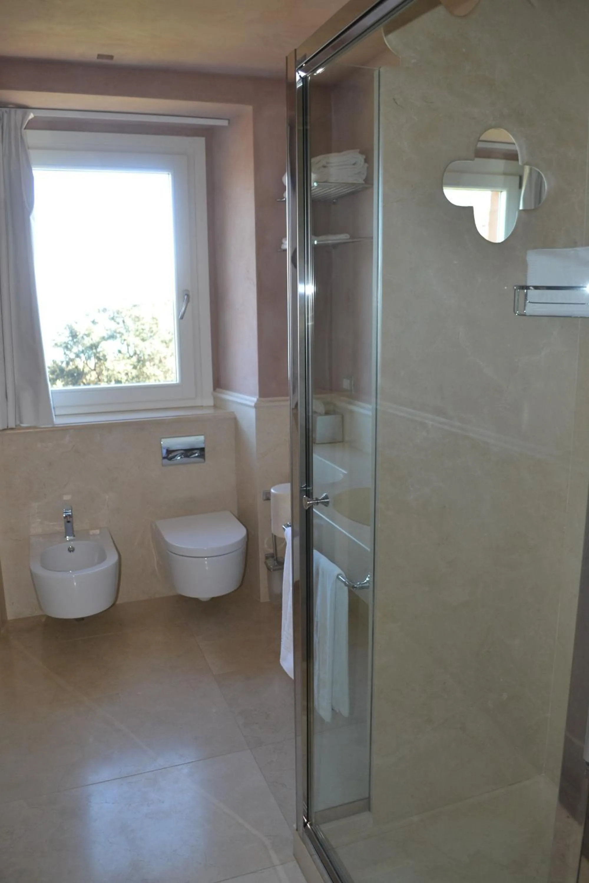 Shower in Villa Lattanzi